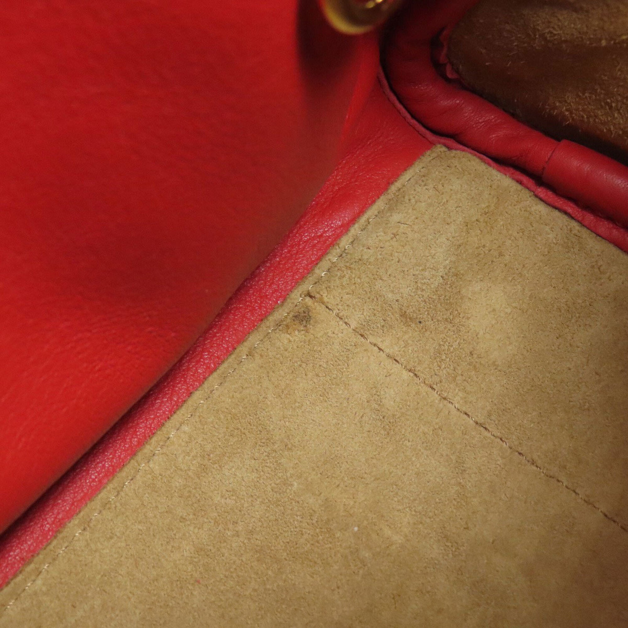 Loewe Red Color Leather Handbag (Pre-Owned)