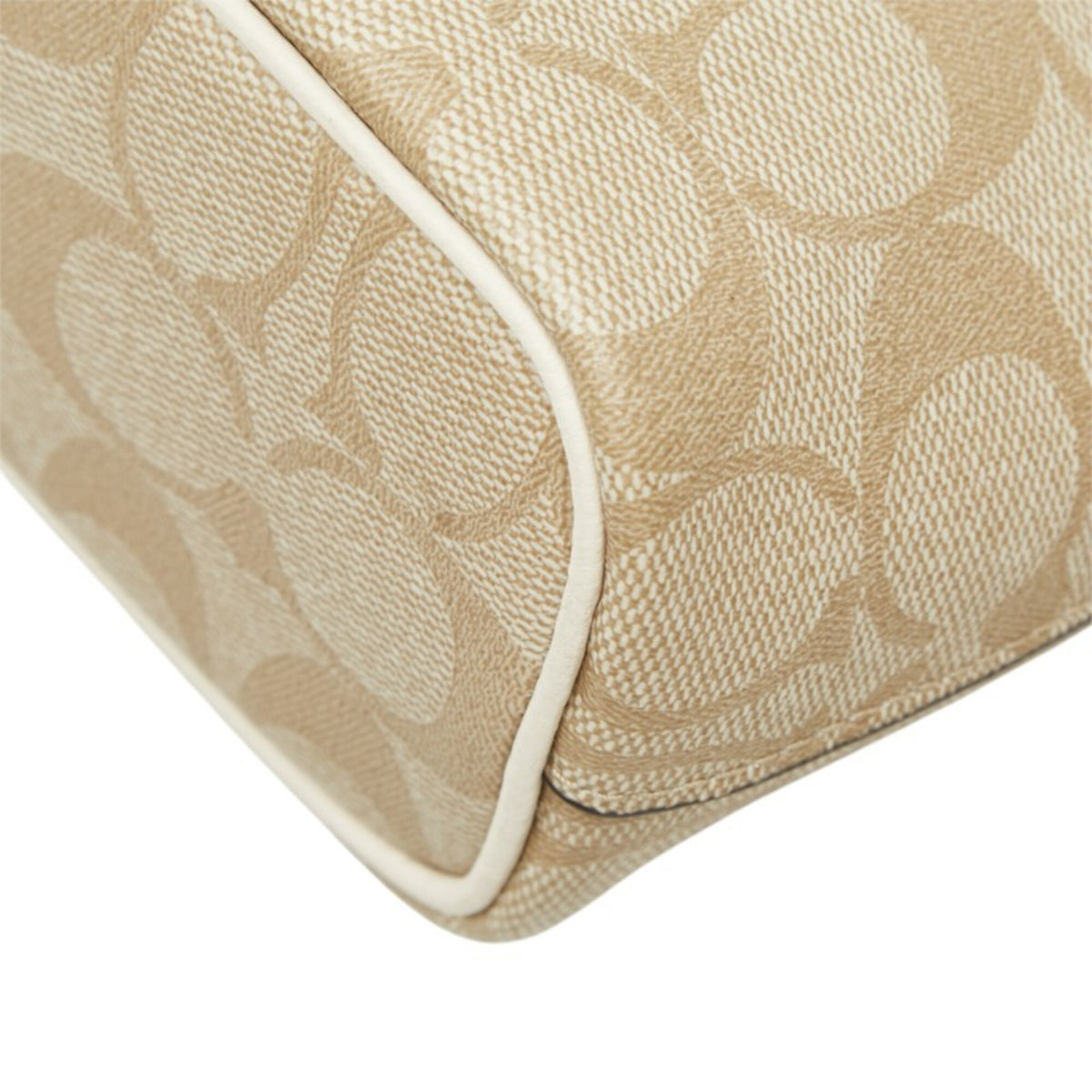 Coach Beige Pvc Leather Handbag Shoulder Bag (Pre-Owned)