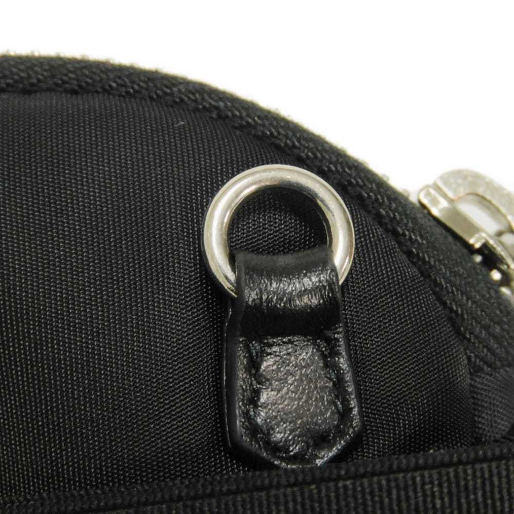 Prada Black Nylon Shoulder Bag (Pre-Owned)