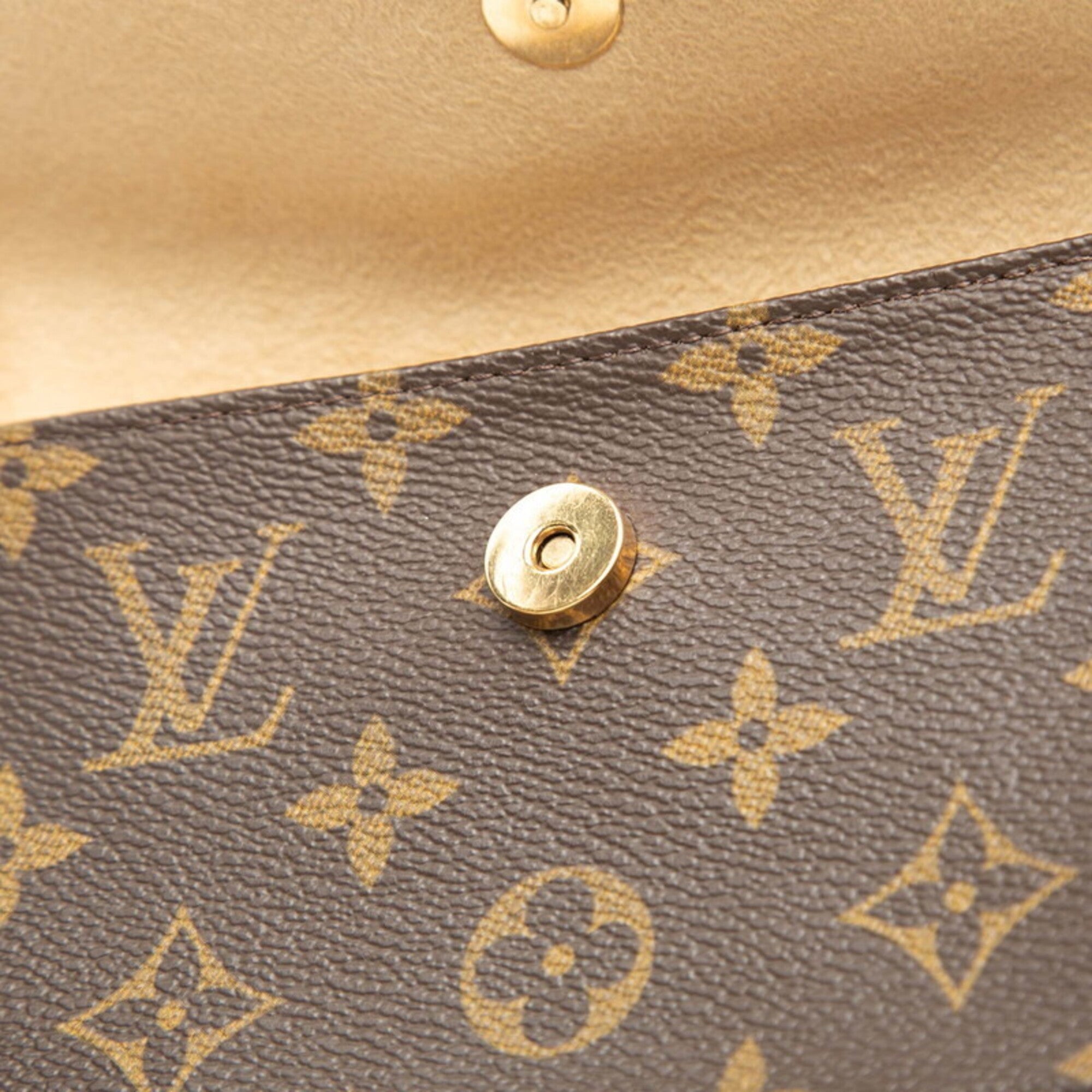 Louis Vuitton Brown Pvc Leather Pochette Sling Bag (Pre-Owned)