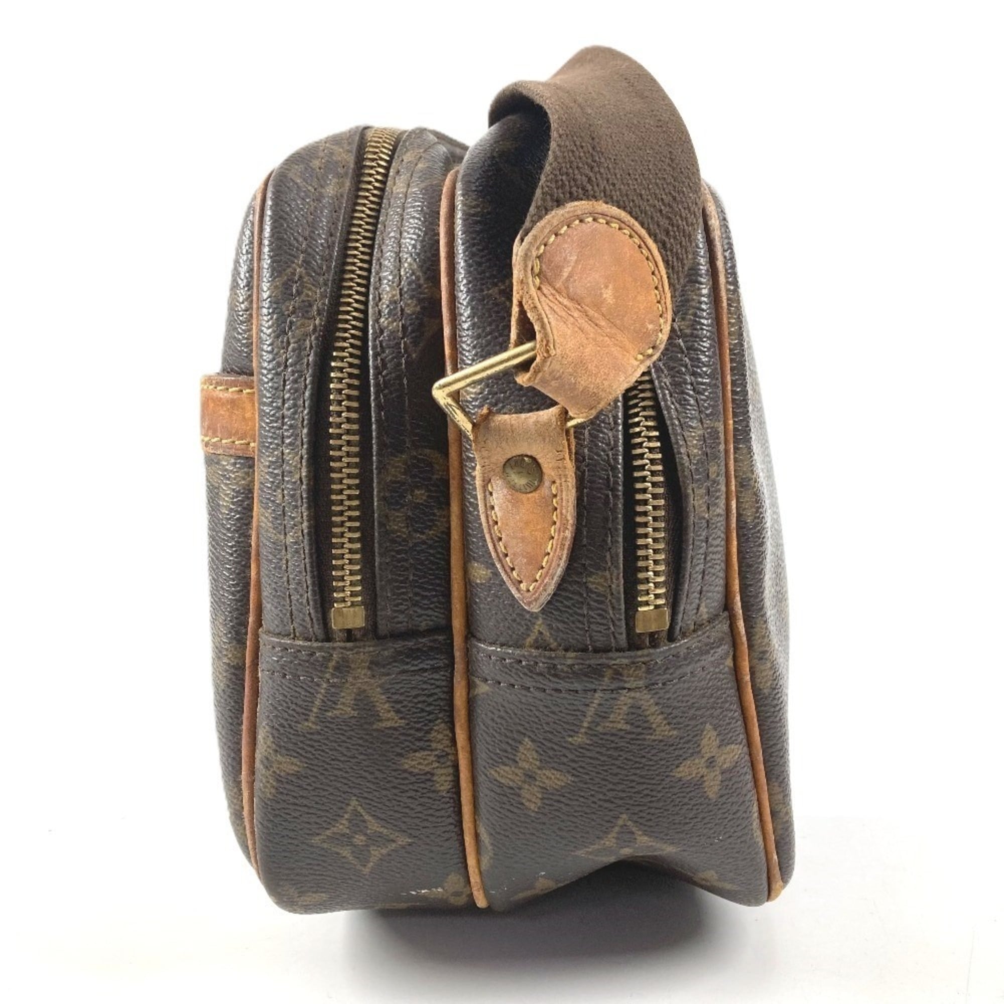 Louis Vuitton Brown Monogram Shoulder Bag (Pre-Owned)