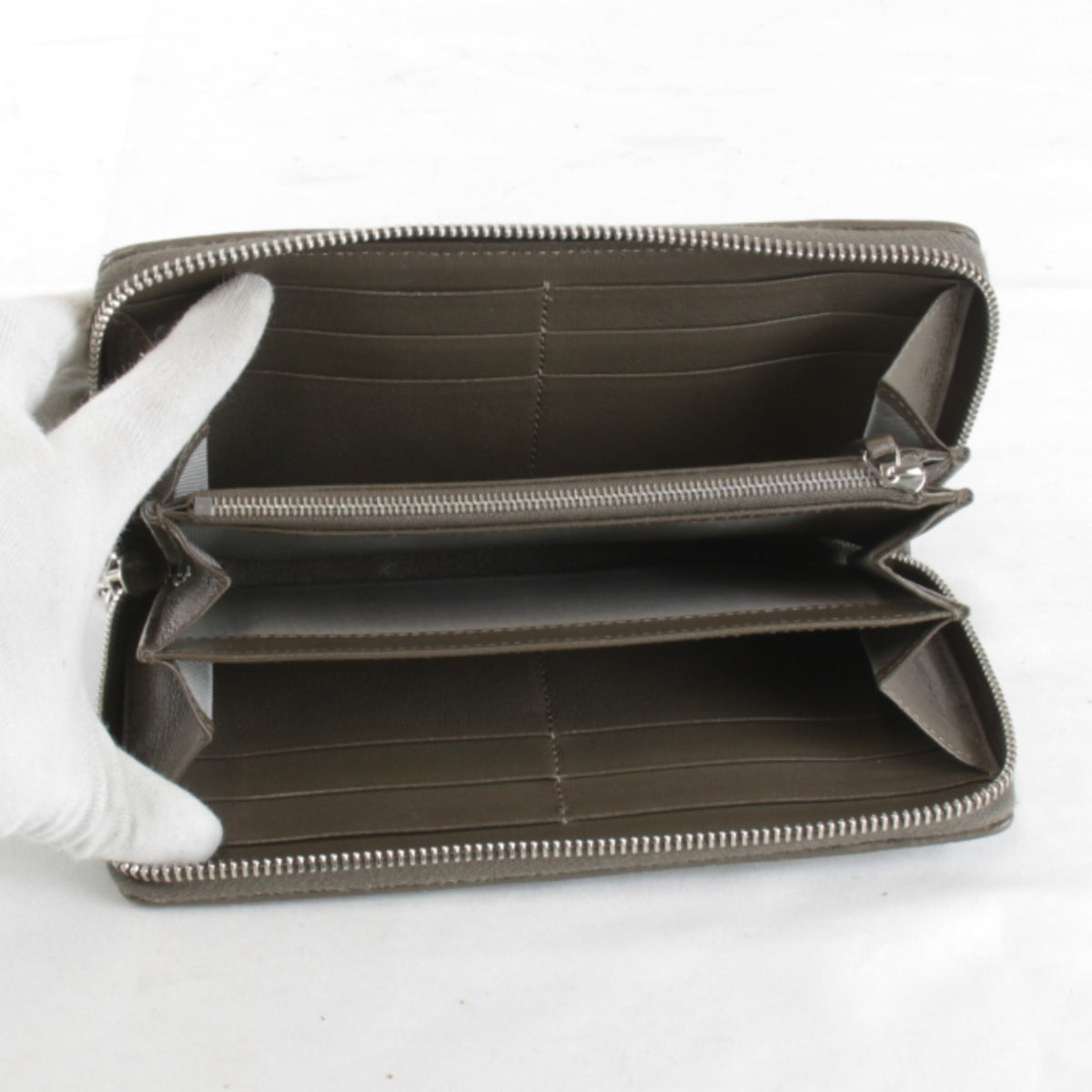Gucci Brown Leather Long Wallet (Bi-Fold) (Pre-Owned)