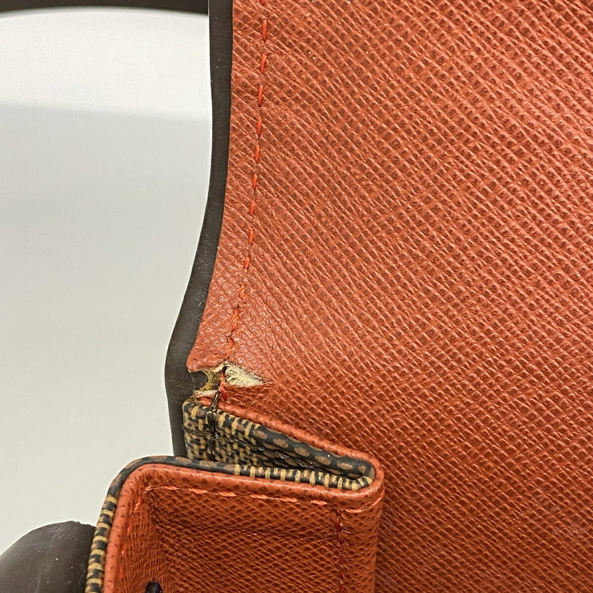 Louis Vuitton Ebene Shoulder Bag (Pre-Owned)