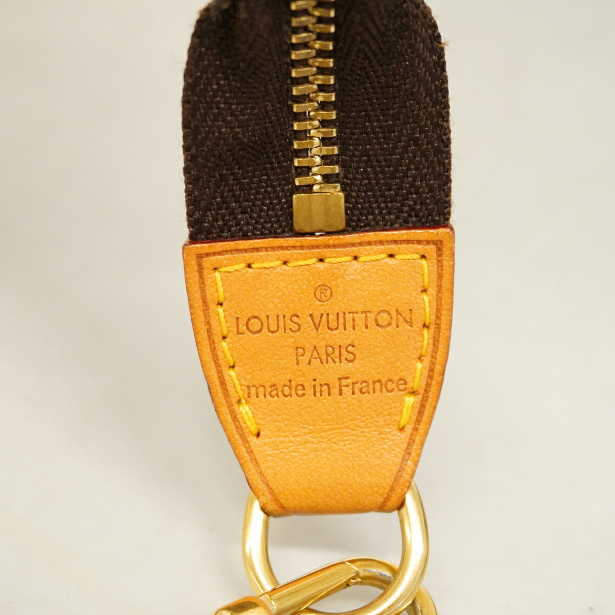 Louis Vuitton Brown Pouch (Pre-Owned)