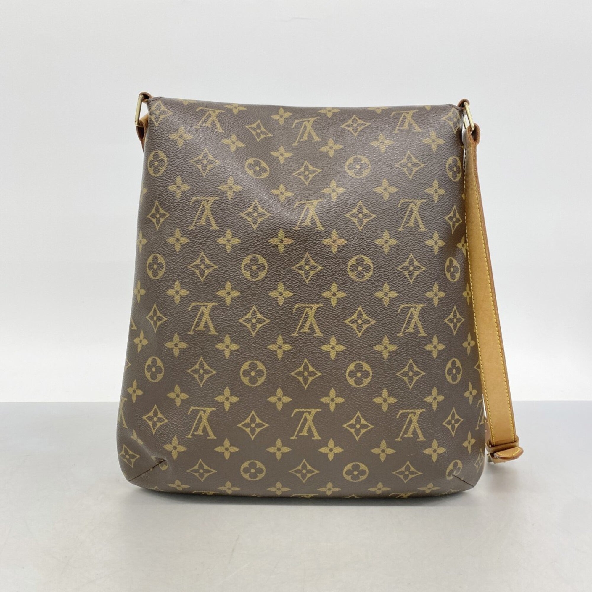 Louis Vuitton Brown Shoulder Bag (Pre-Owned)