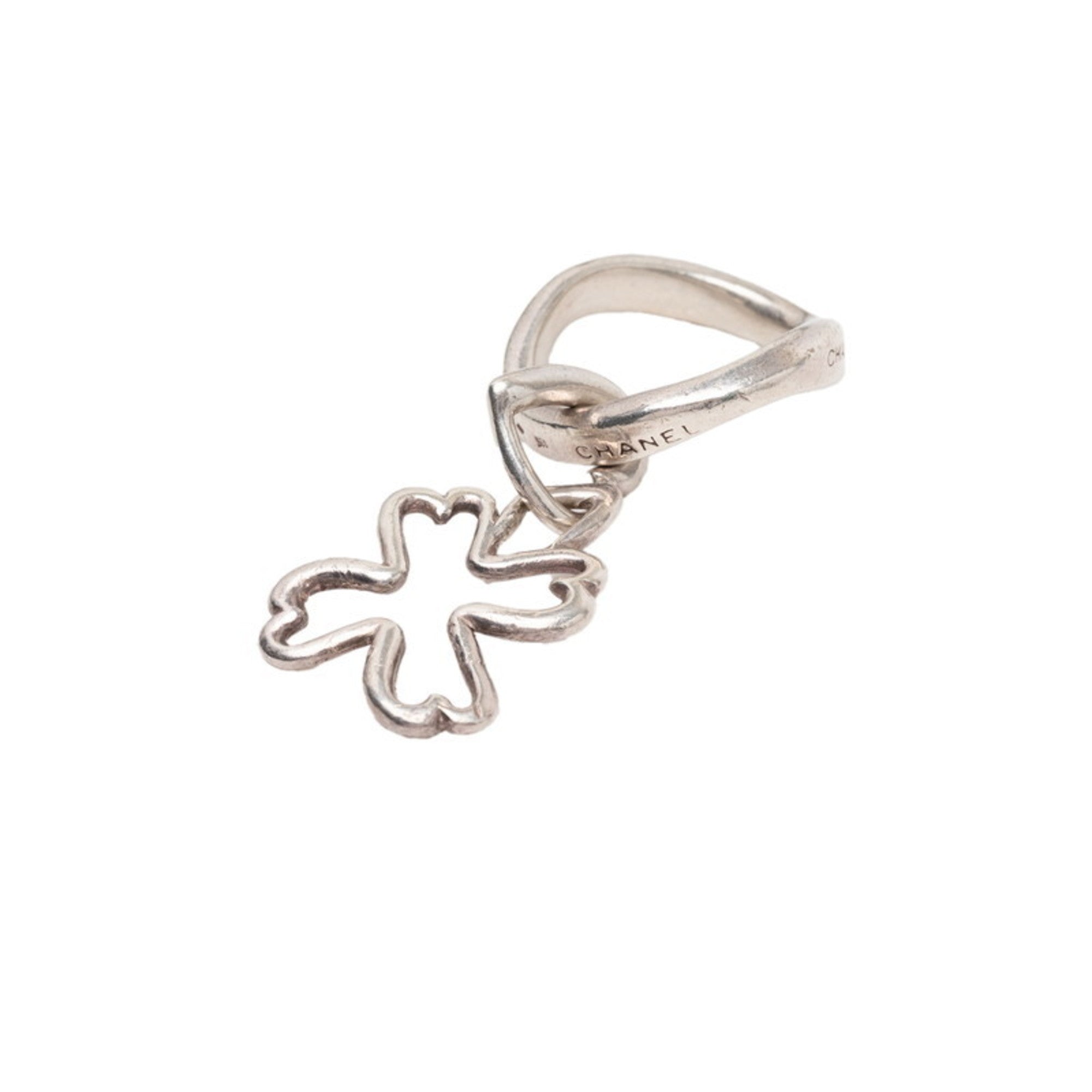 Chanel Silver Metal Band Ring (Pre-Owned)