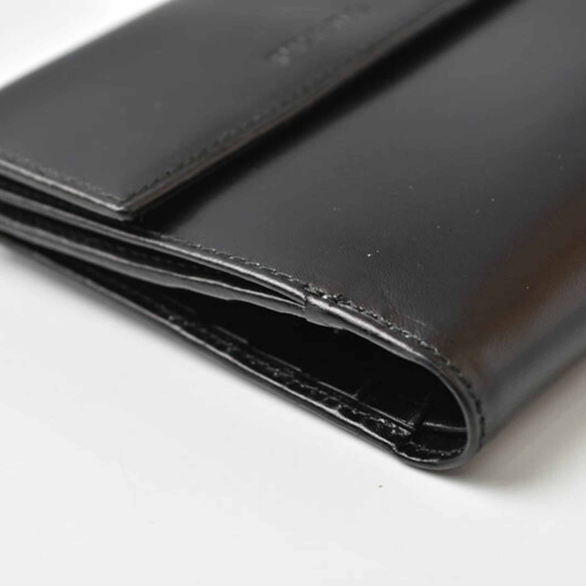 Prada Black Nero Leather Wallet (Tri-Fold) (Pre-Owned)