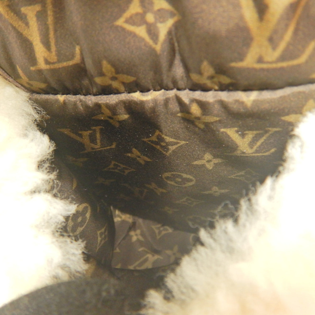 Louis Vuitton Cream Leather Backpack (Pre-Owned)