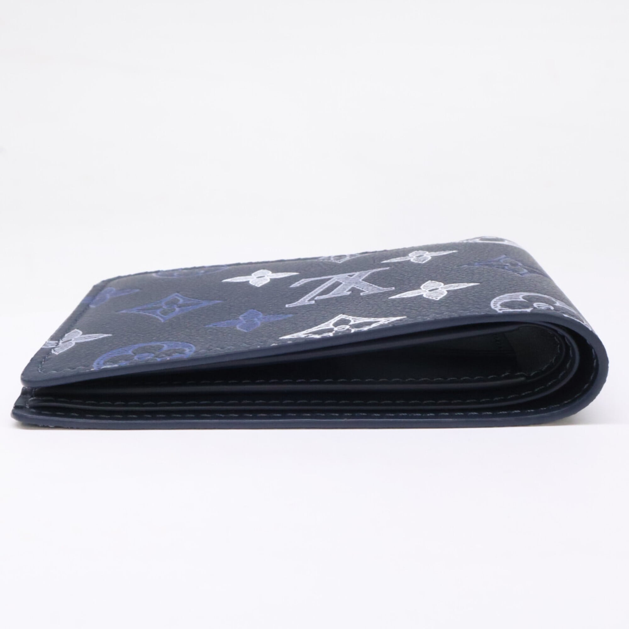 Louis Vuitton Monogram Leather Wallet (Bi-Fold) (Pre-Owned)