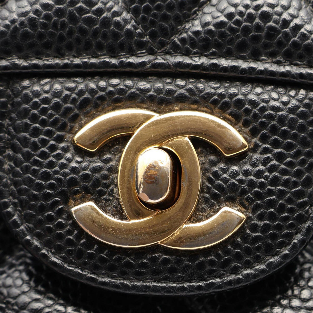Chanel Black Grained Calfskin Handbag Shoulder Bag (Pre-Owned)