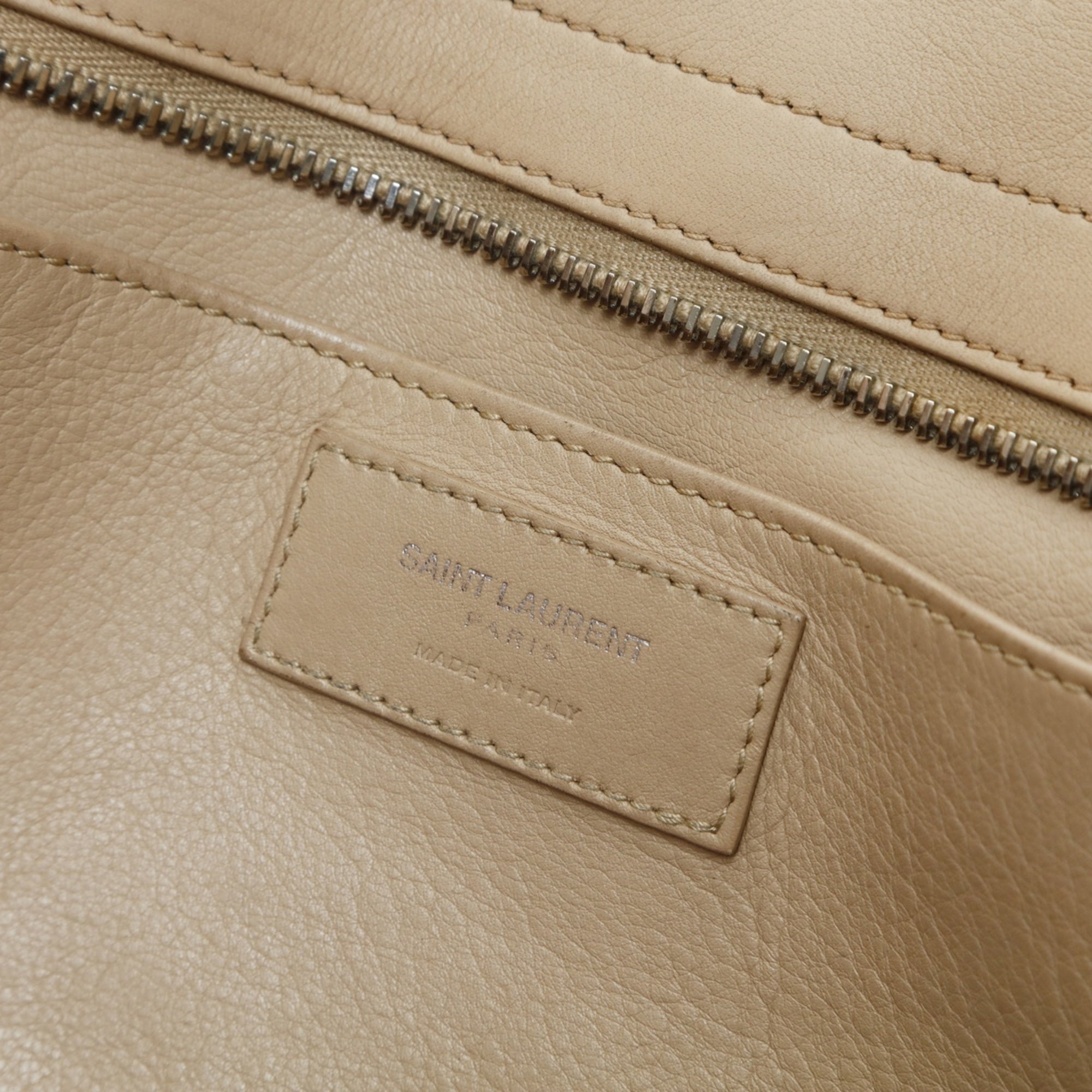 Yves Saint Laurent Beige Handbag (Pre-Owned)