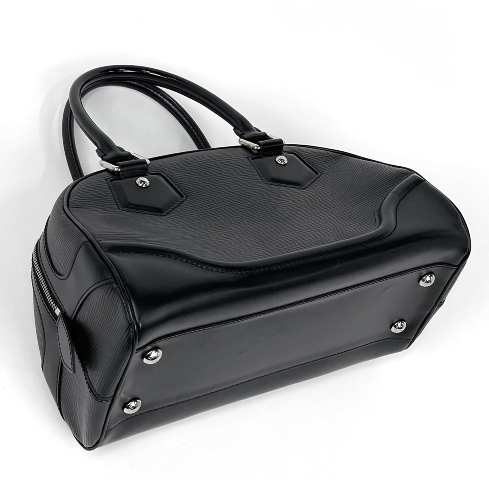 Louis Vuitton Black Noir Epi Leather Handbag (Pre-Owned)