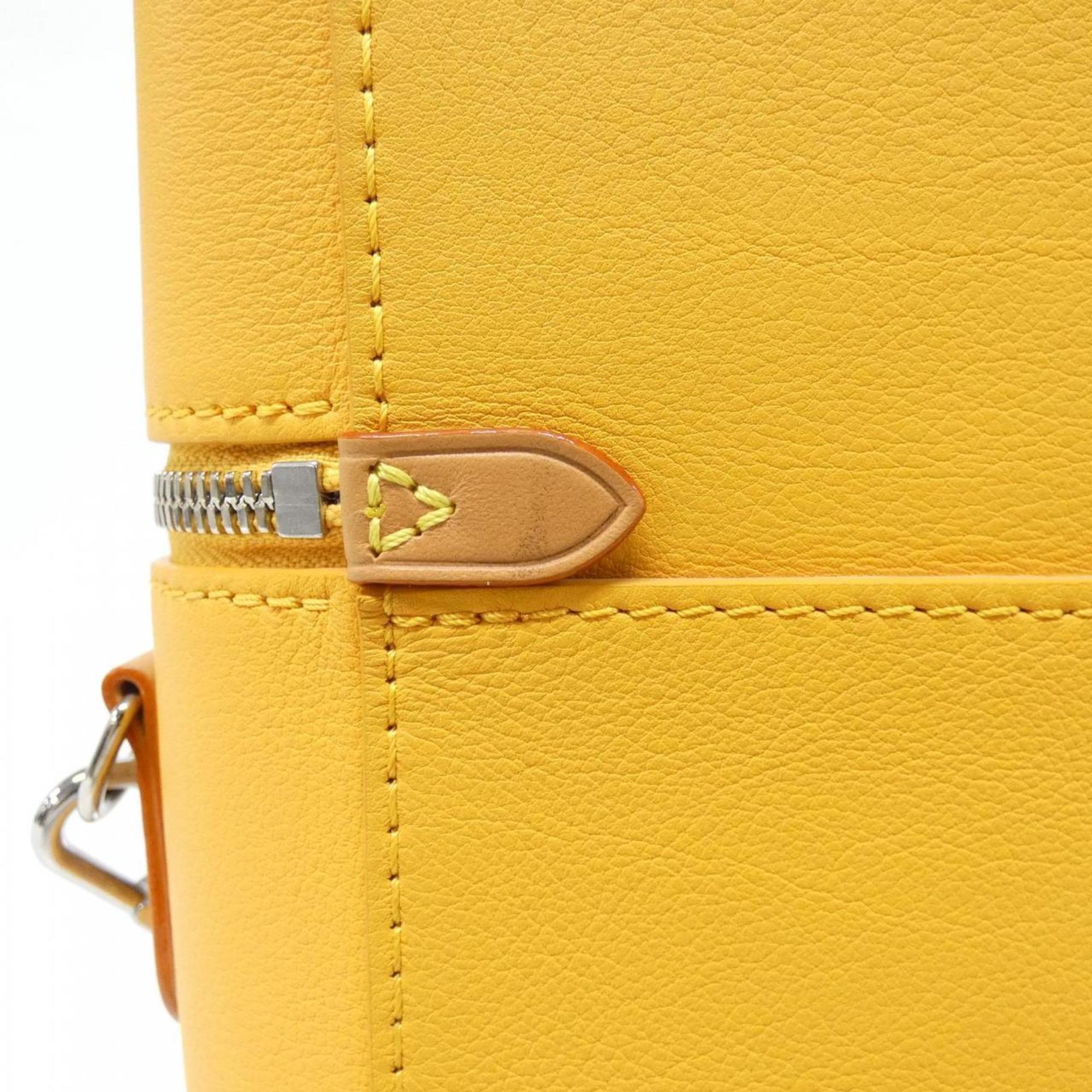 Louis Vuitton Saffron Leather Handbag (Pre-Owned)