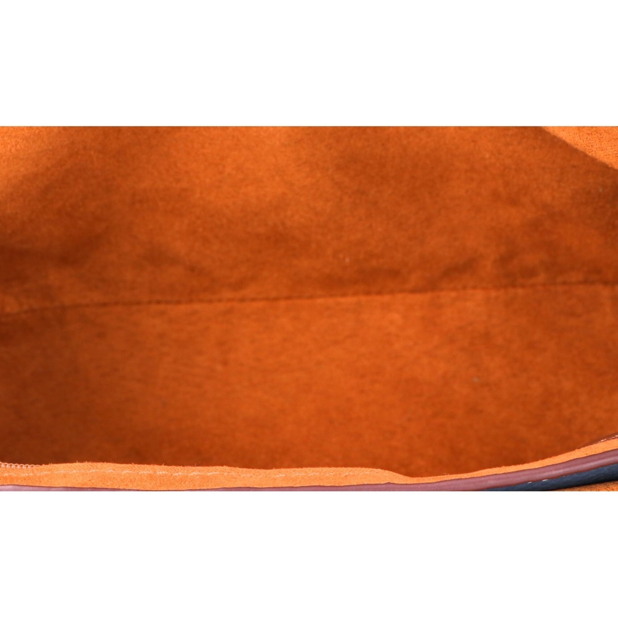 Coach Leather Shoulder Bag (Pre-Owned)