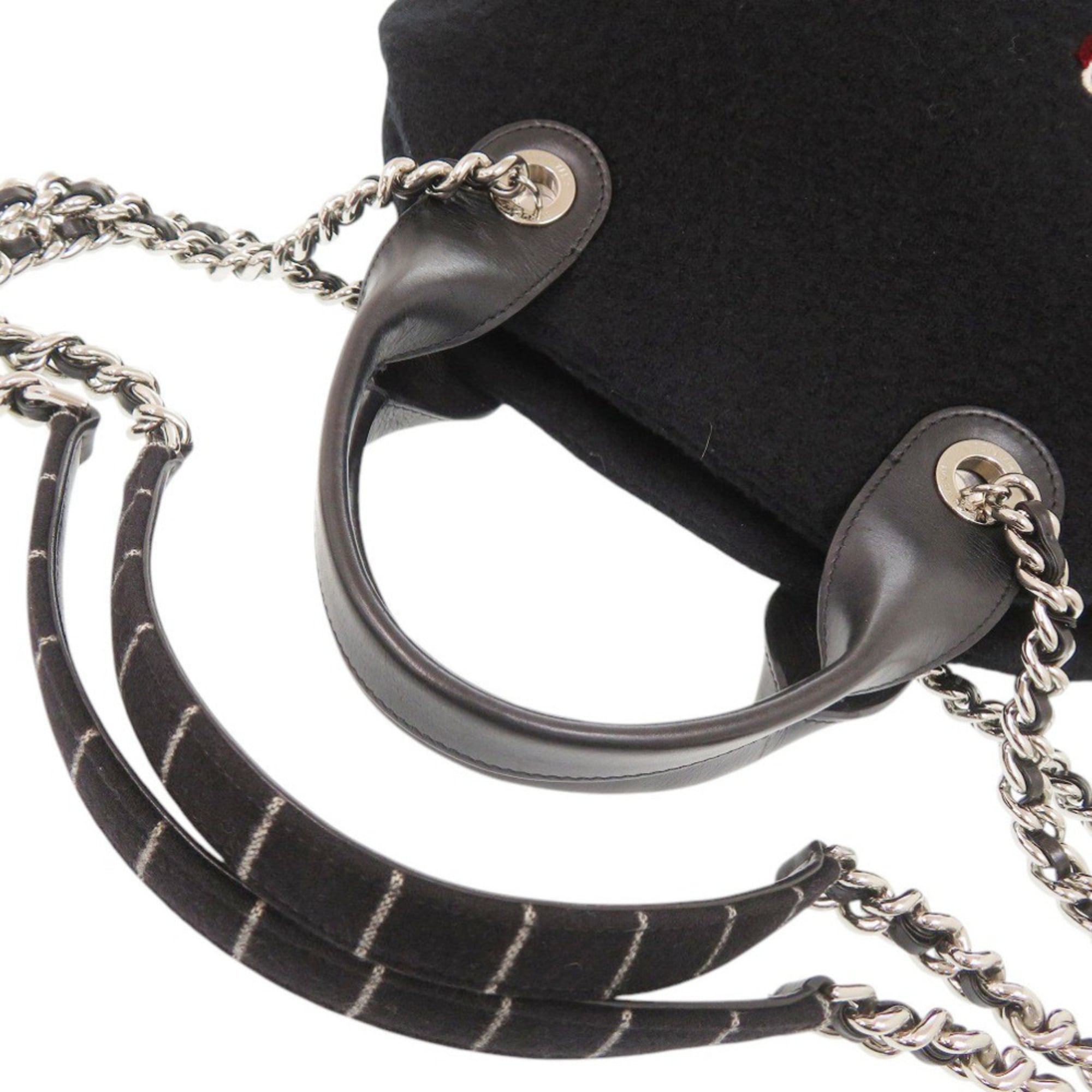 Chanel Black Wool Leather Shoulder Bag (Pre-Owned)