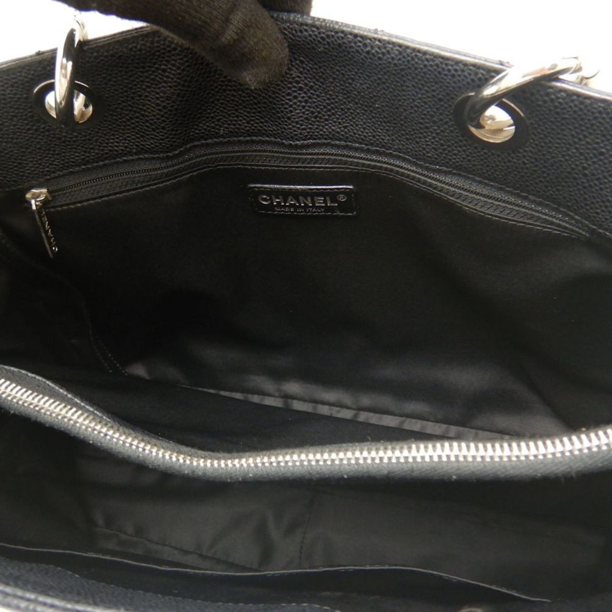 Chanel Black Grained Calfskin Tote Bag (Pre-Owned)