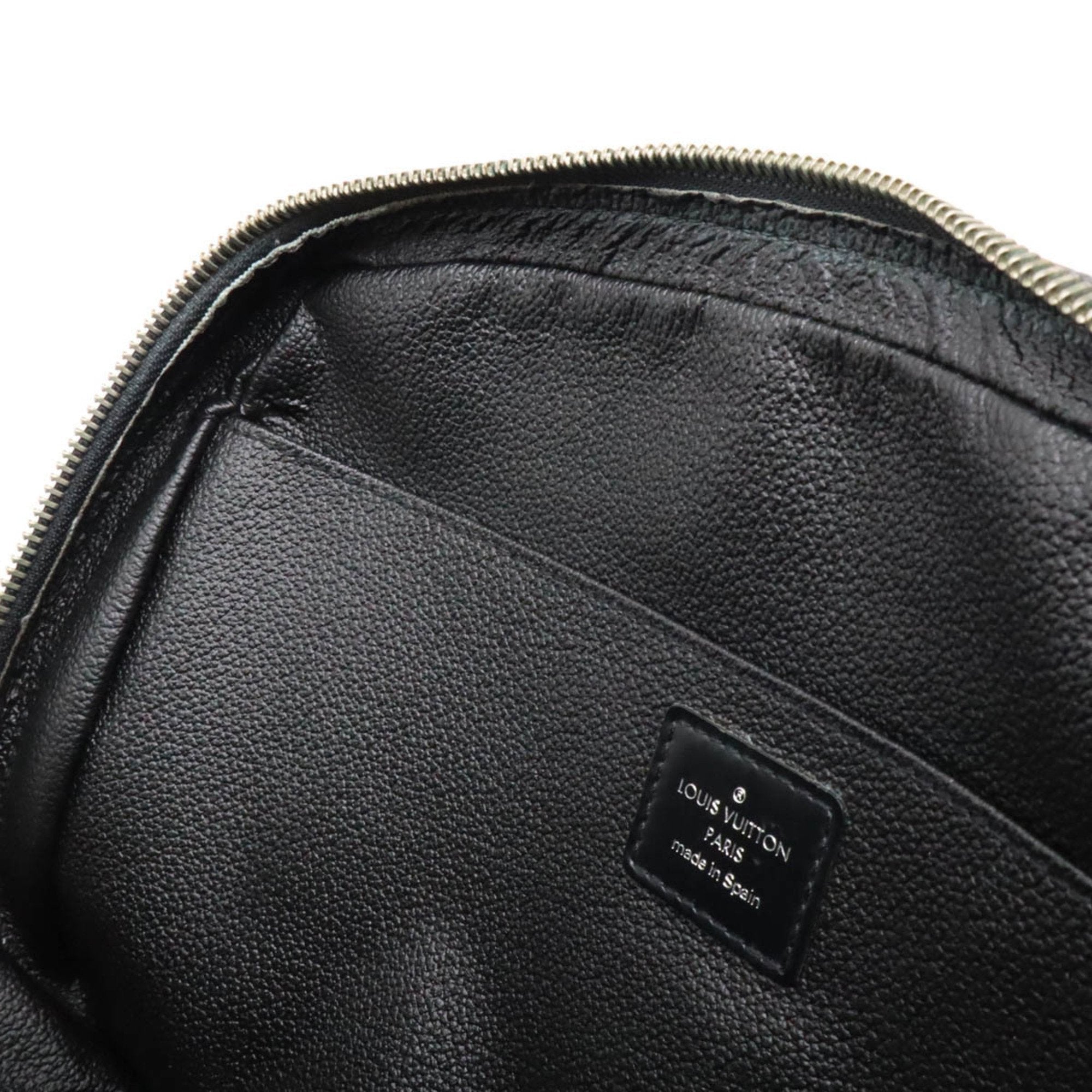 Louis Vuitton Ardoise Taiga Leather Pouch (Pre-Owned)