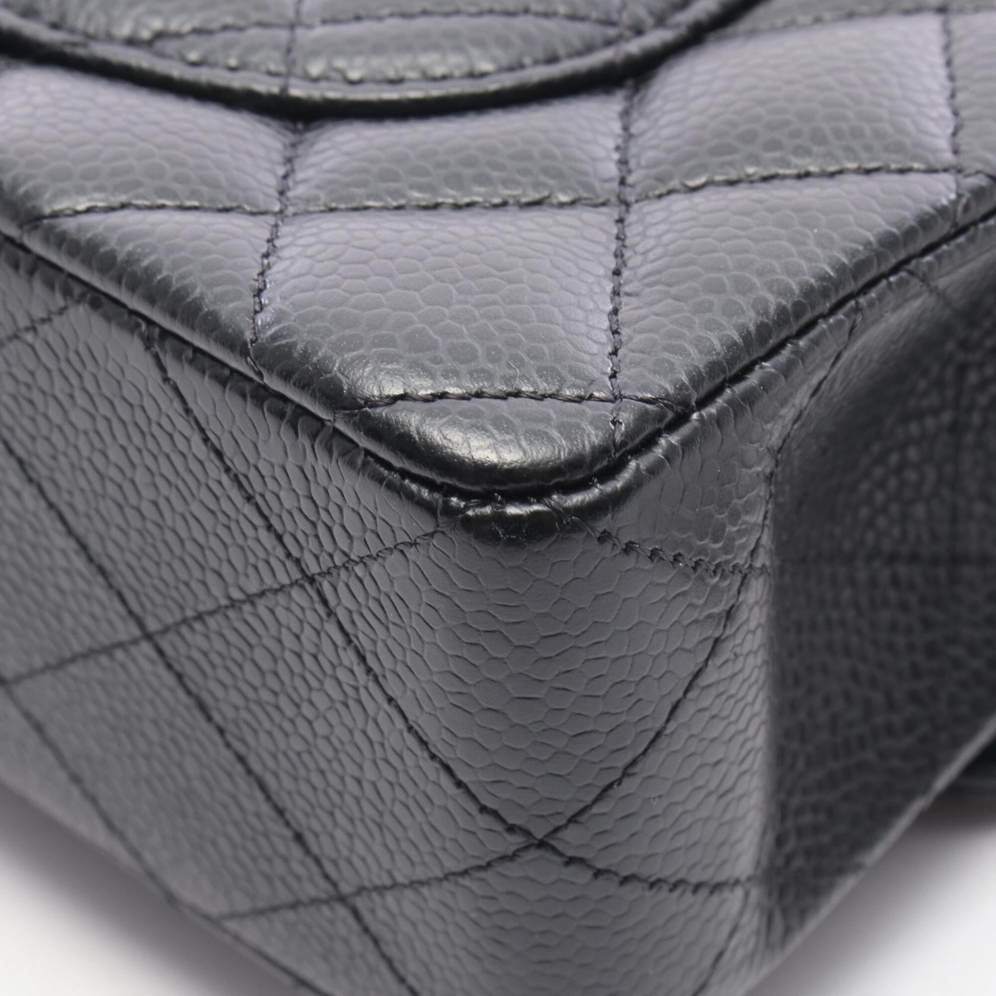 Chanel Black Leather Handbag Shoulder Bag (Pre-Owned)