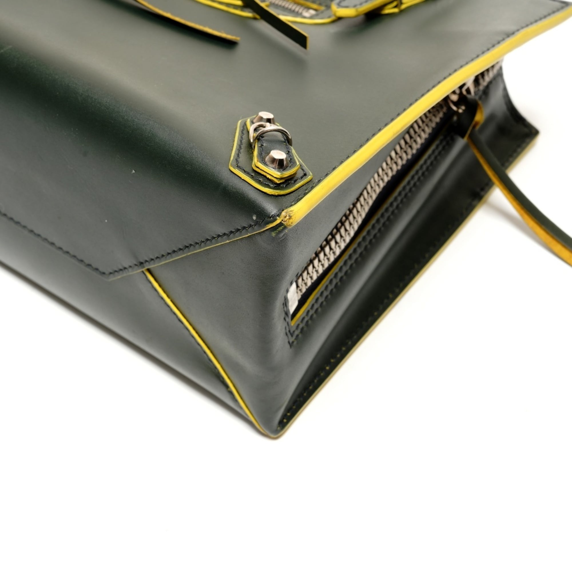 Balenciaga Green Leather Handbag (Pre-Owned)