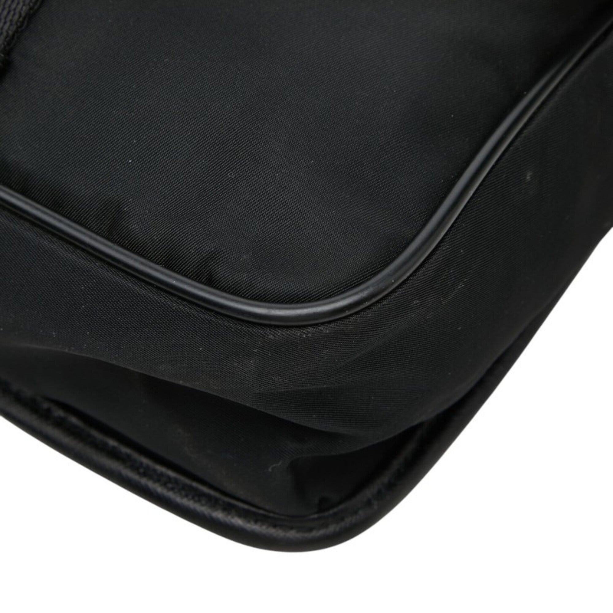 Prada Black Nylon Shoulder Bag (Pre-Owned)