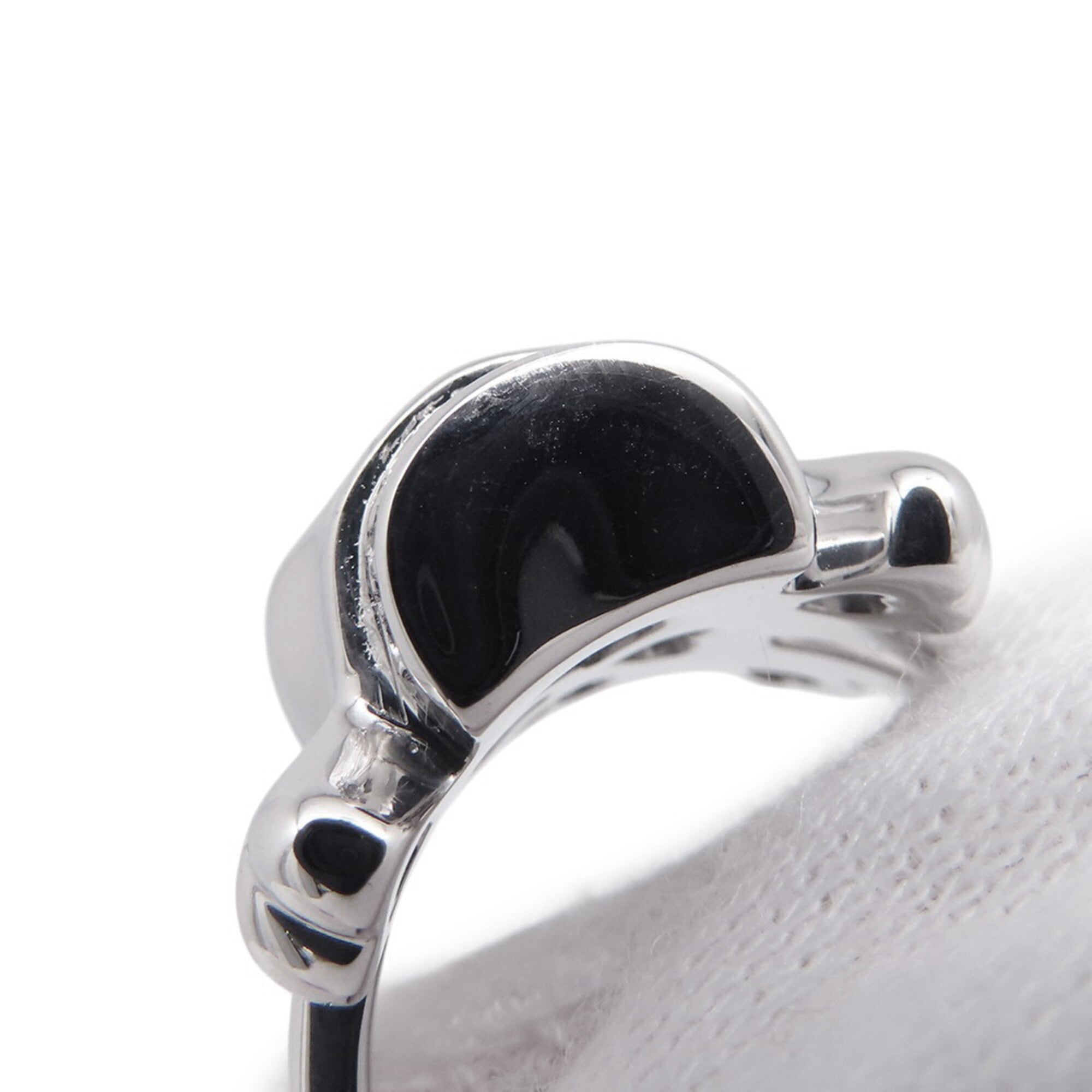 Christian Dior White Gold (18K) Band Ring (Pre-Owned)