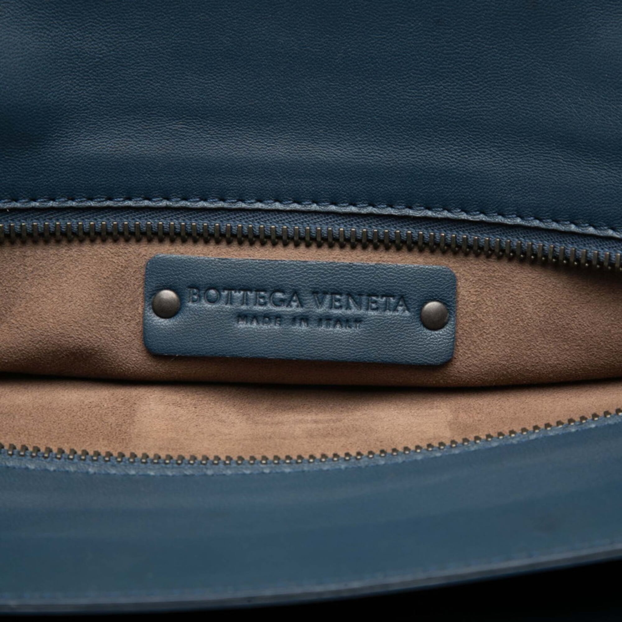 Bottega Veneta Navy Leather Shoulder Bag Tote Bag (Pre-Owned)
