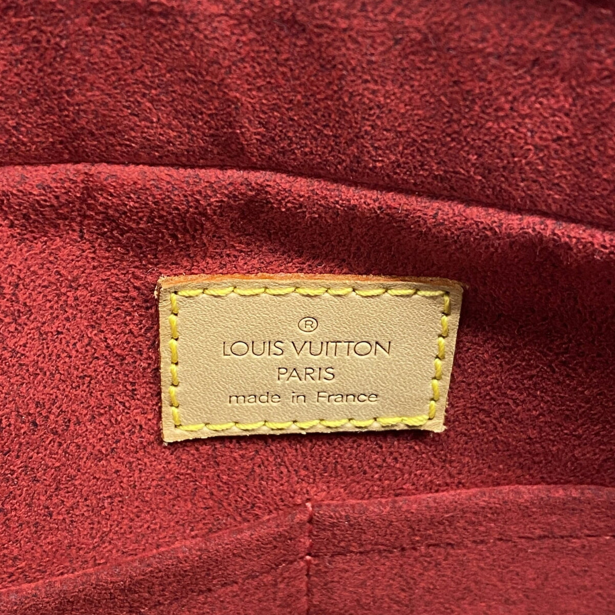 Louis Vuitton Brown Shoulder Bag (Pre-Owned)