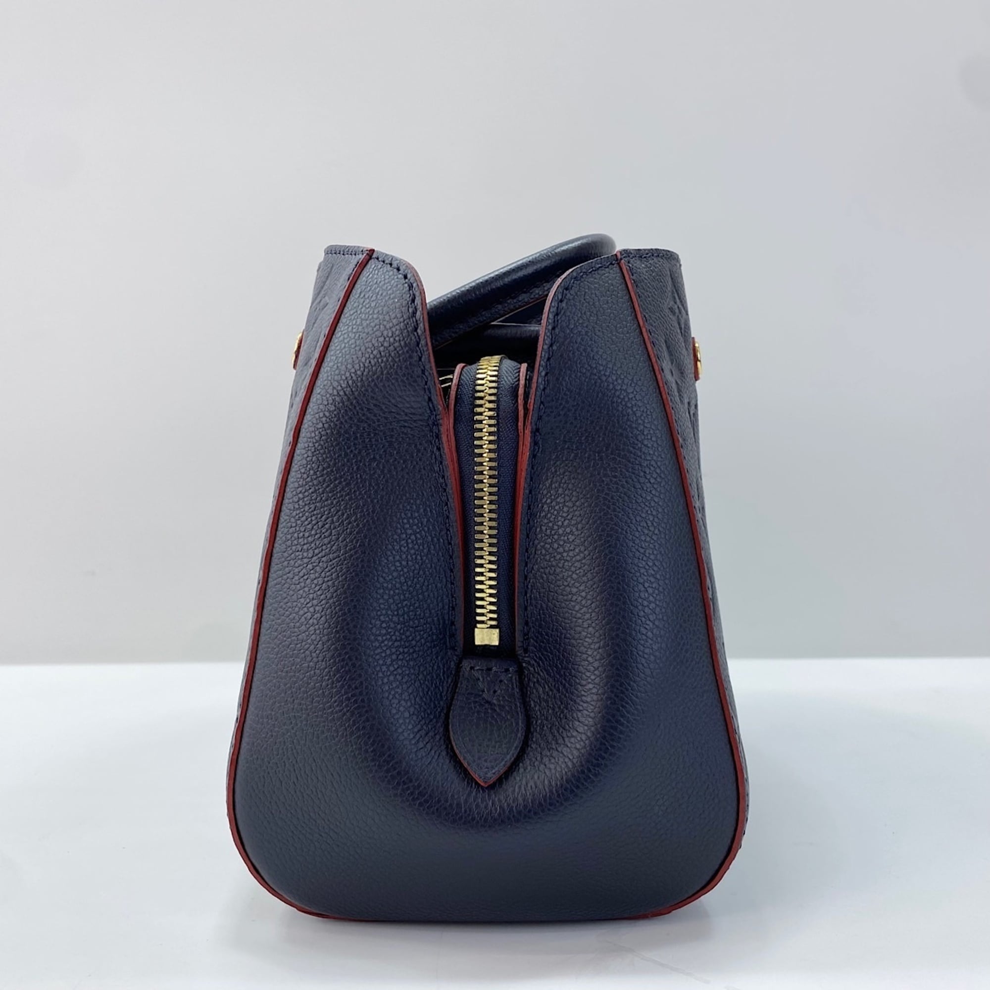 Louis Vuitton Navy Handbag (Pre-Owned)