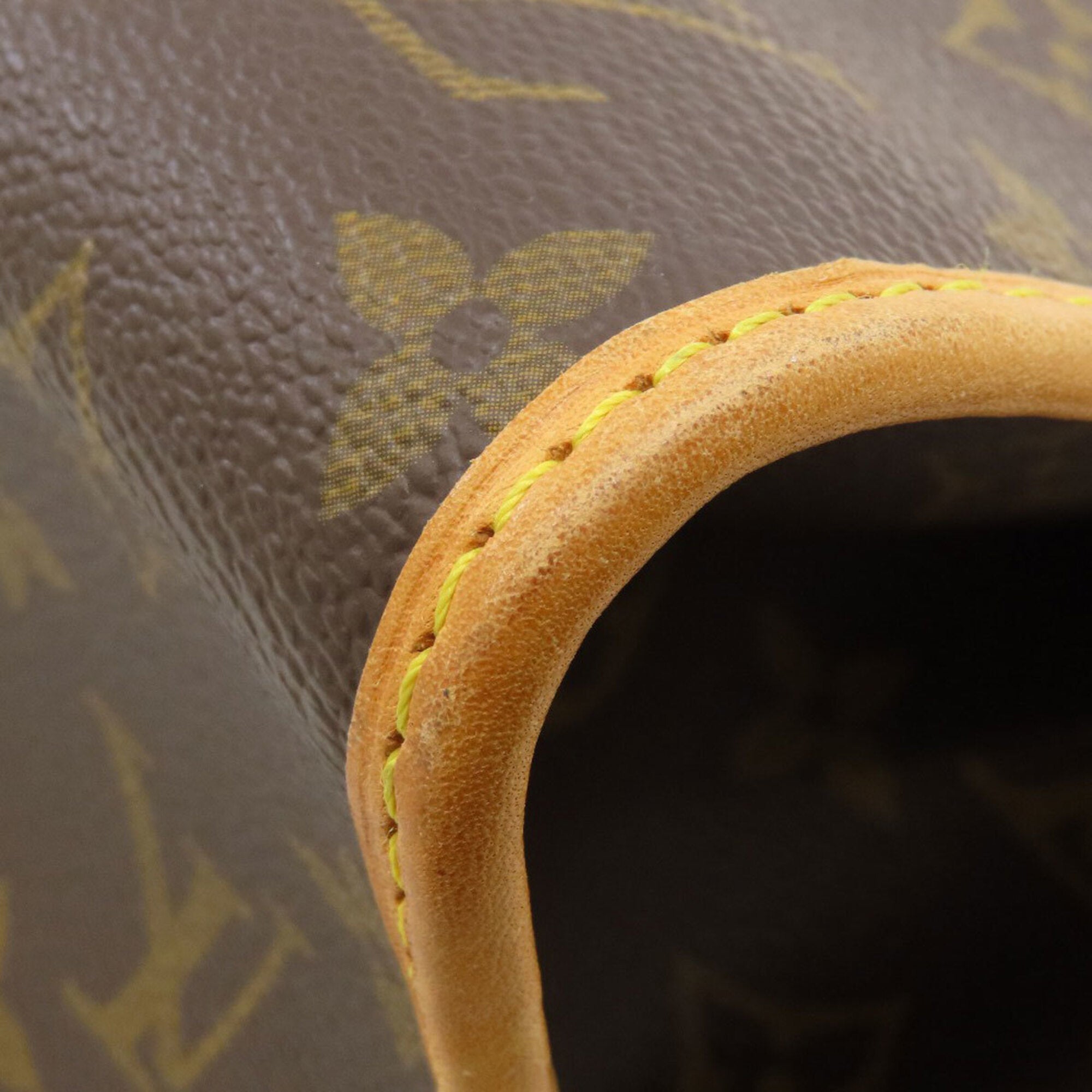 Louis Vuitton Monogram Monogram Monogram Handbag (Pre-Owned)