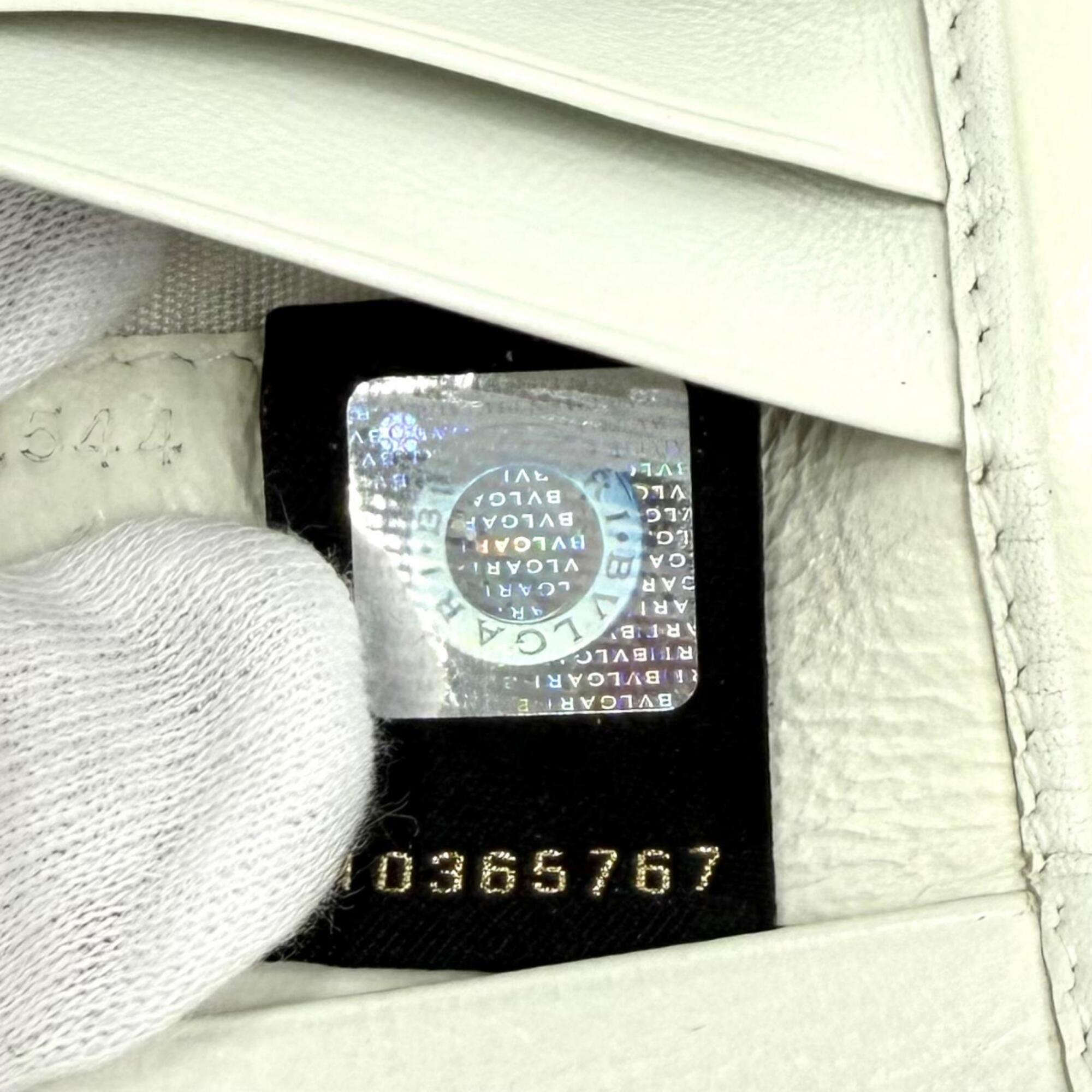 Bvlgari White Leather Wallet (Bi-Fold) (Pre-Owned)