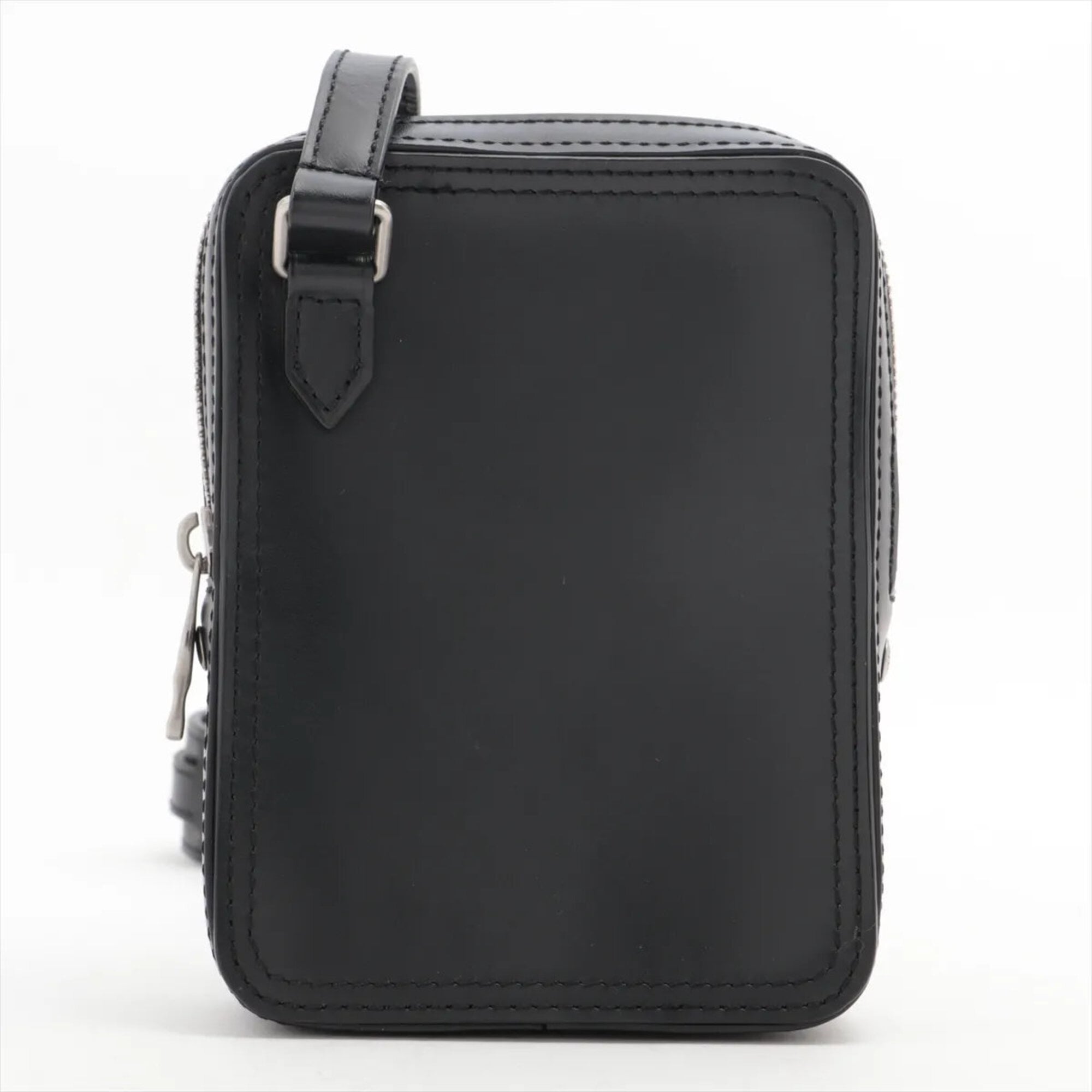 Louis Vuitton Black Leather Messenger Bag Shoulder Bag (Pre-Owned)