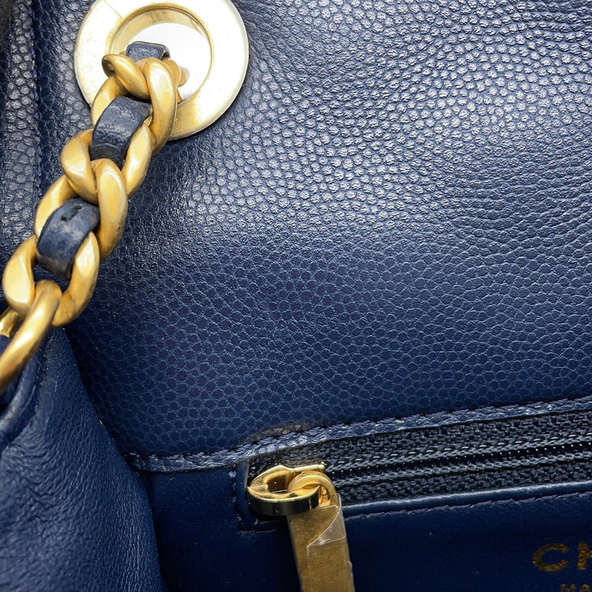 Chanel Matelasse Navy Grained Calfskin Handbag Shoulder Bag (Pre-Owned)