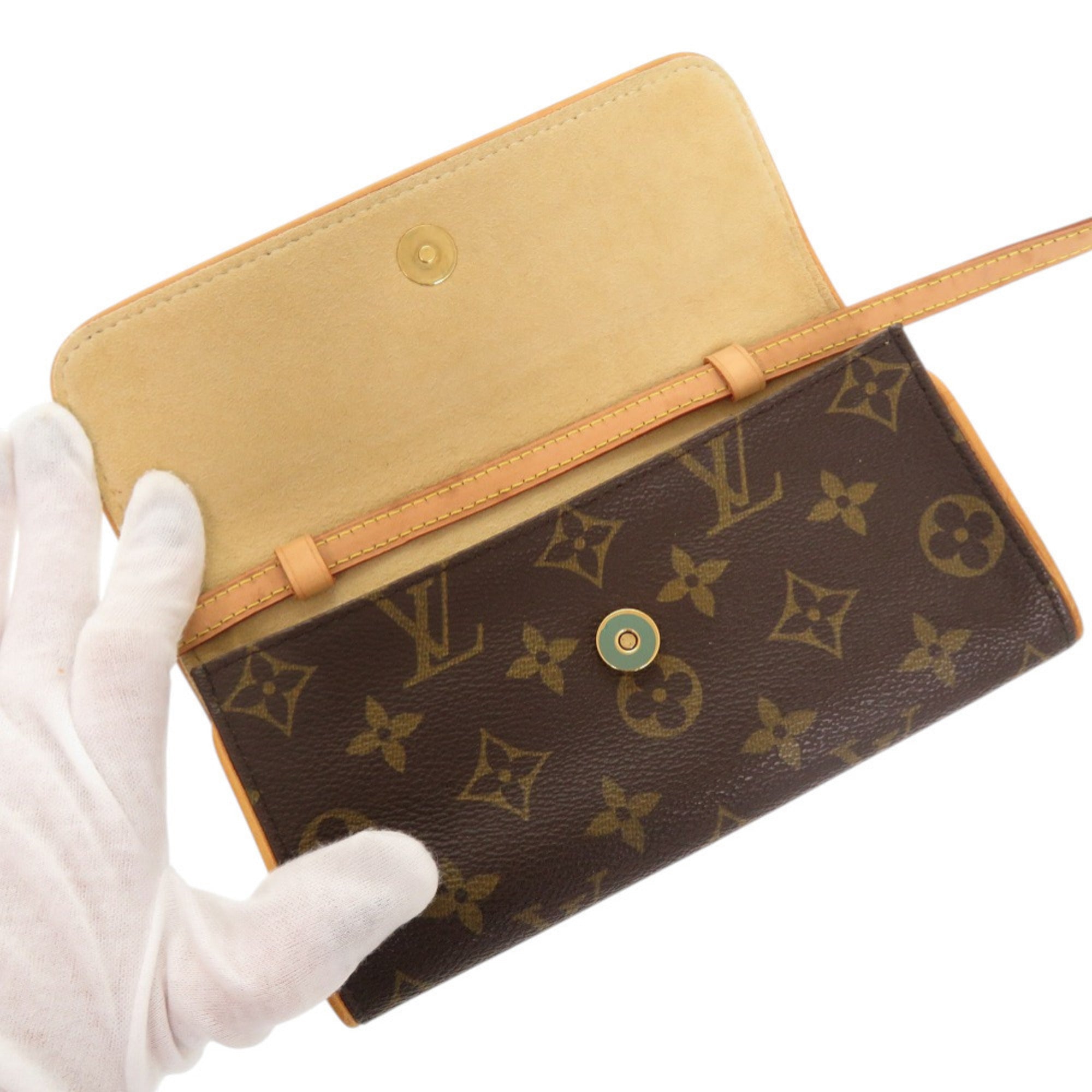 Louis Vuitton Monogram Brown Monogram Pochette Shoulder Bag (Pre-Owned)