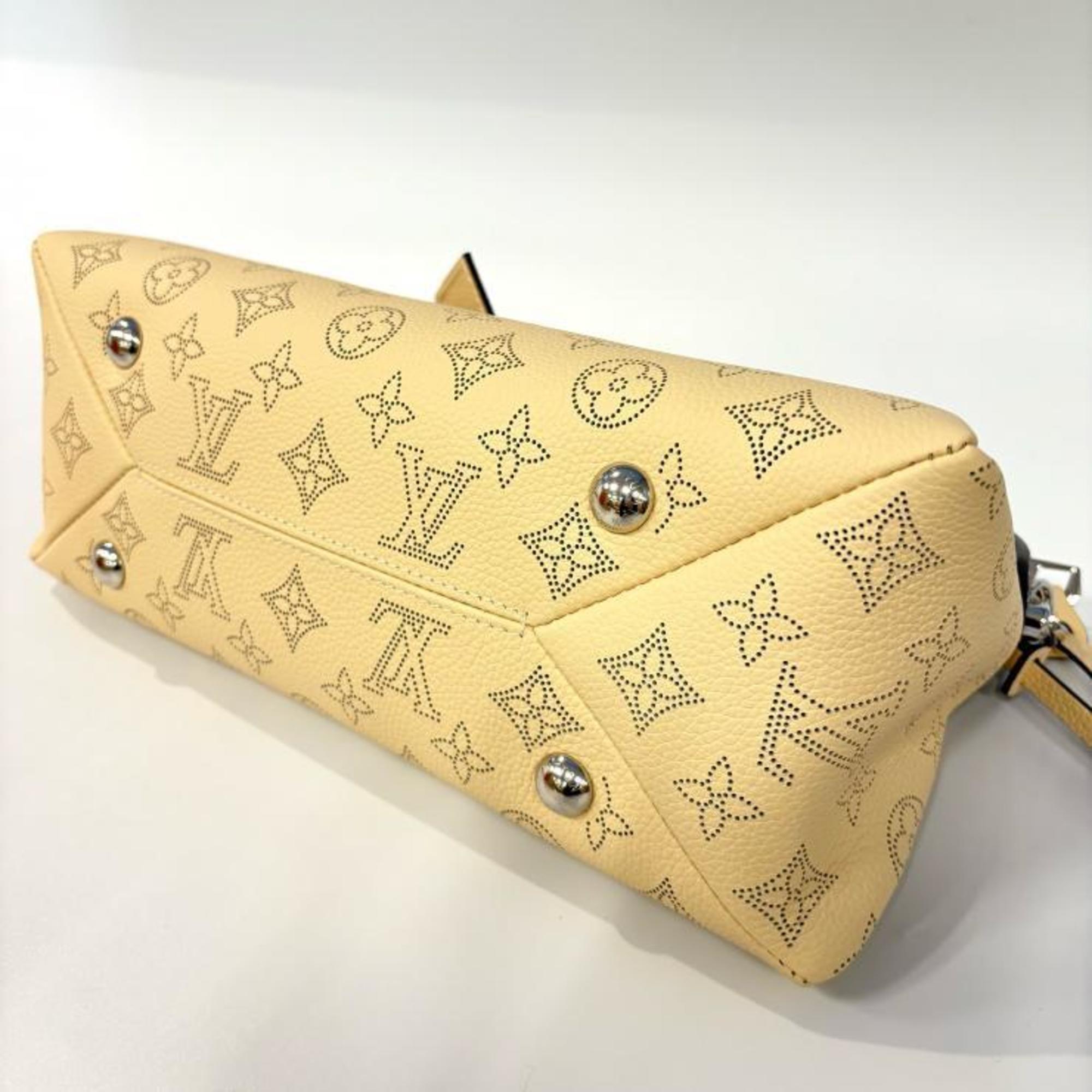 Louis Vuitton Beige Galle Mahina Leather Handbag Shoulder Bag (Pre-Owned)