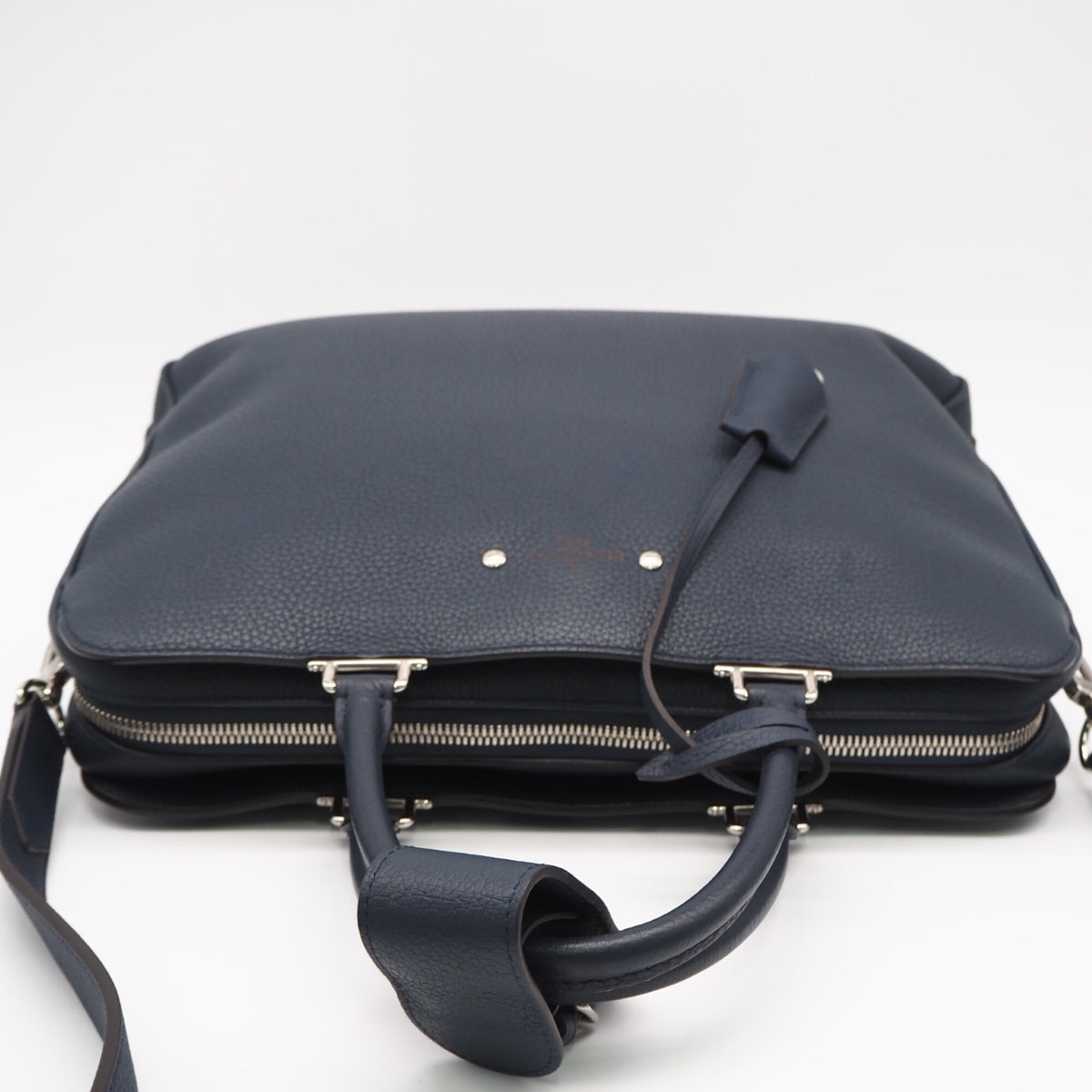 Louis Vuitton Navy Leather Briefcase (Pre-Owned)