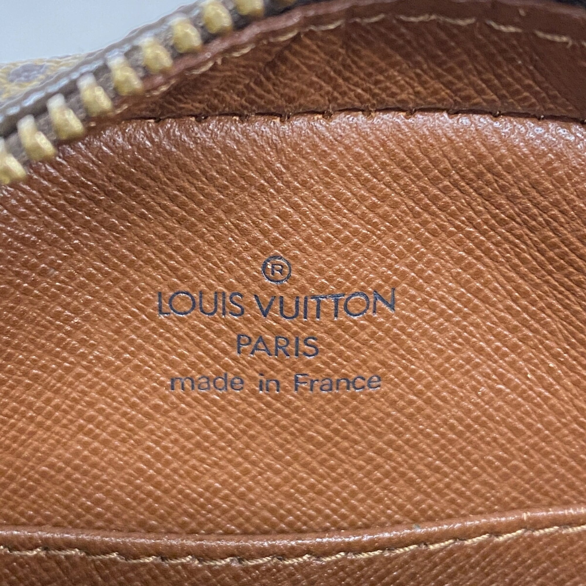 Louis Vuitton Brown Shoulder Bag (Pre-Owned)