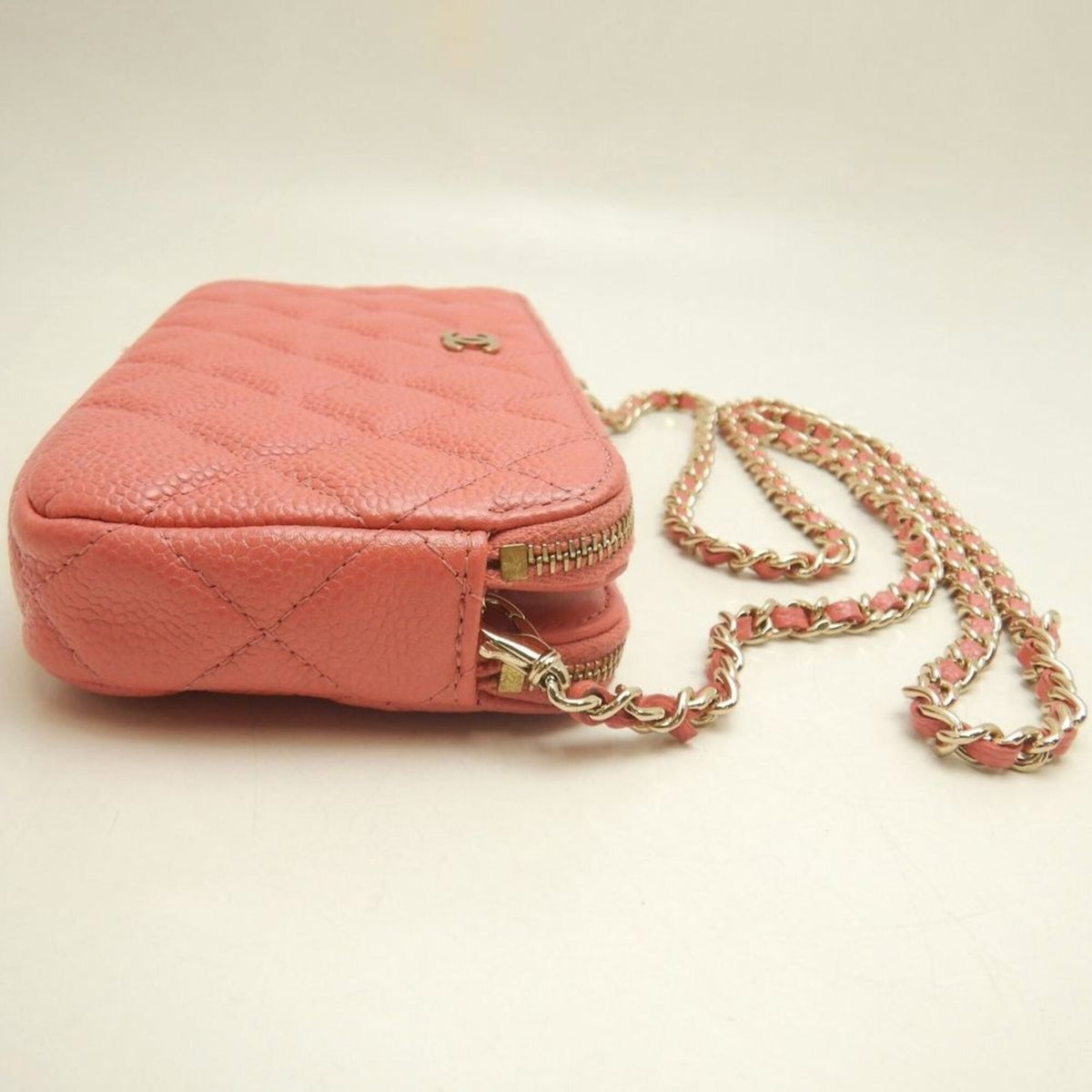 Chanel Pink Grained Calfskin Shoulder Bag (Pre-Owned)