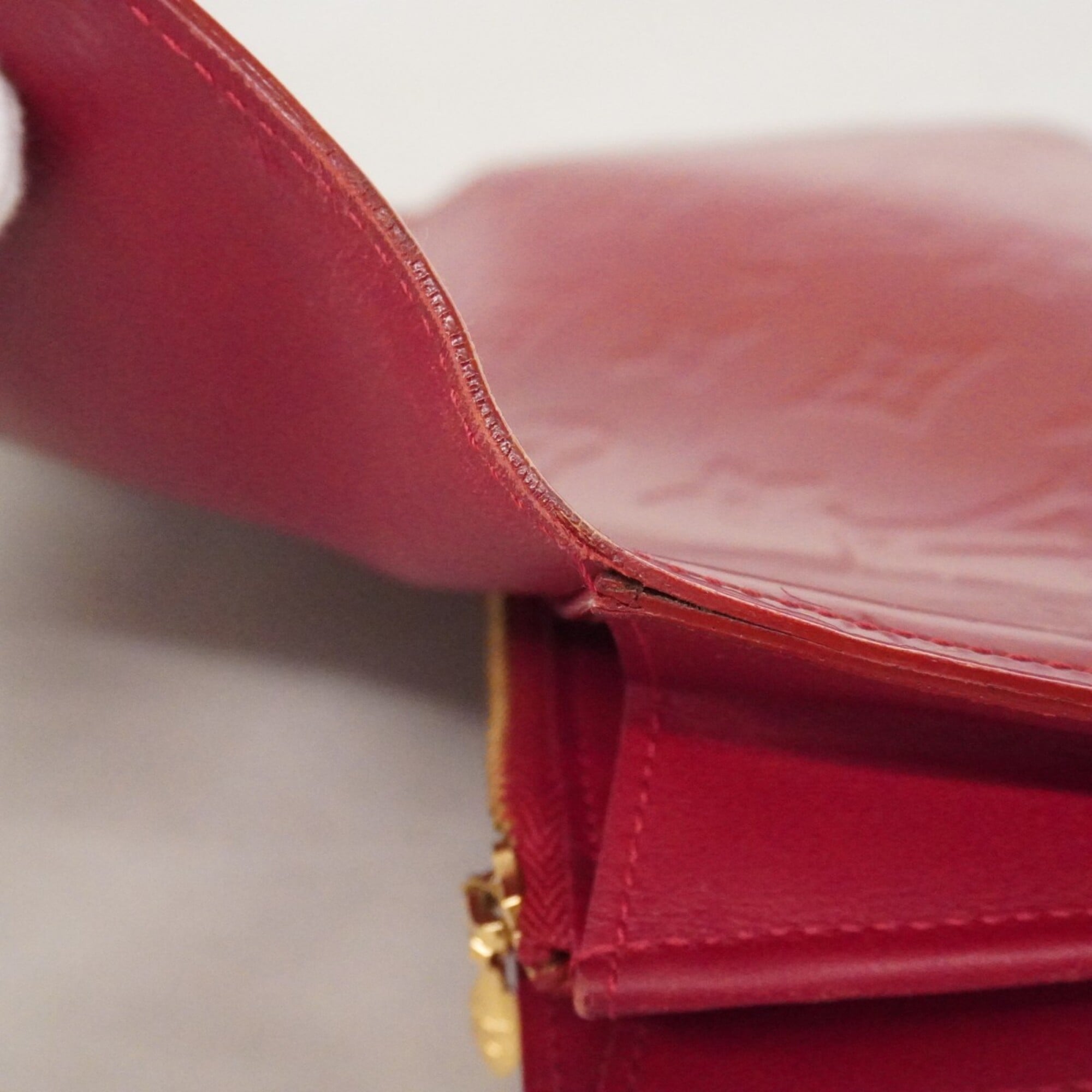Louis Vuitton Pomme D'amour Long Wallet (Bi-Fold) (Pre-Owned)