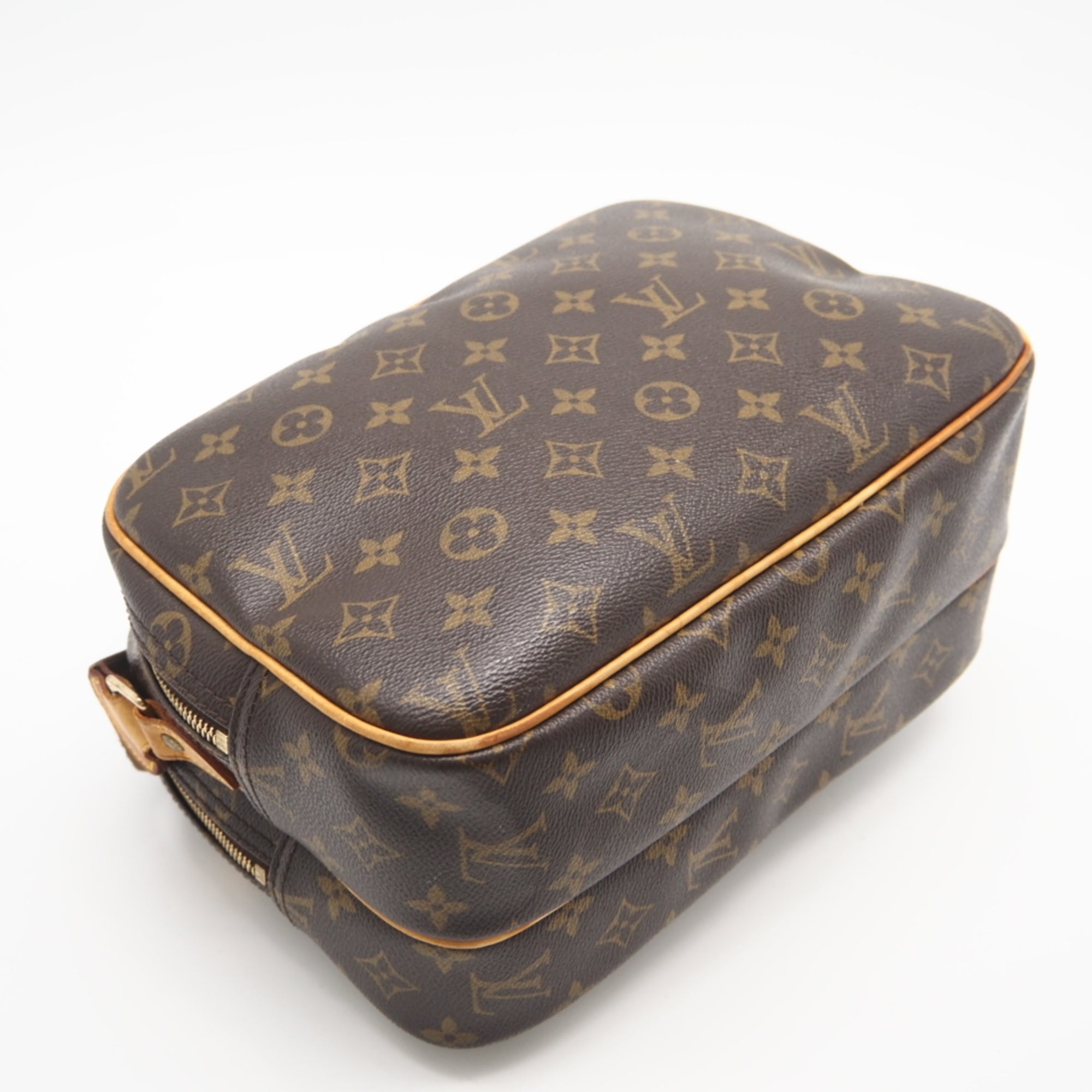 Louis Vuitton Brown Coated Canvas Leather Shoulder Bag (Pre-Owned)
