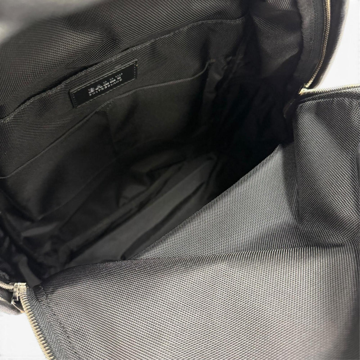 Bally Black Brown Leather Backpack (Pre-Owned)