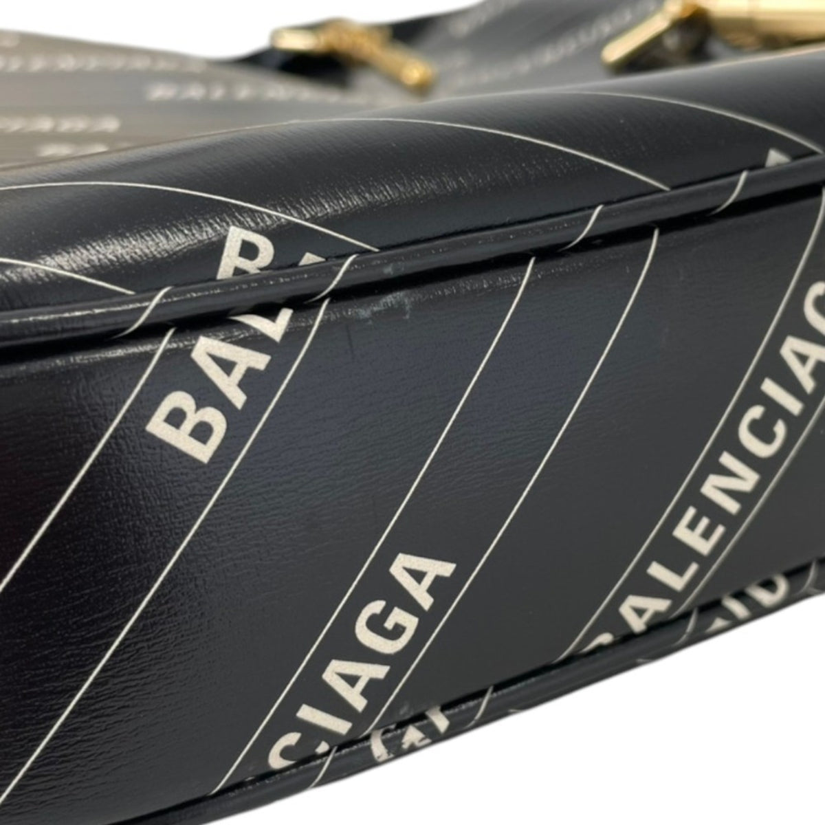 Gucci Black Shoulder Bag (Pre-Owned)