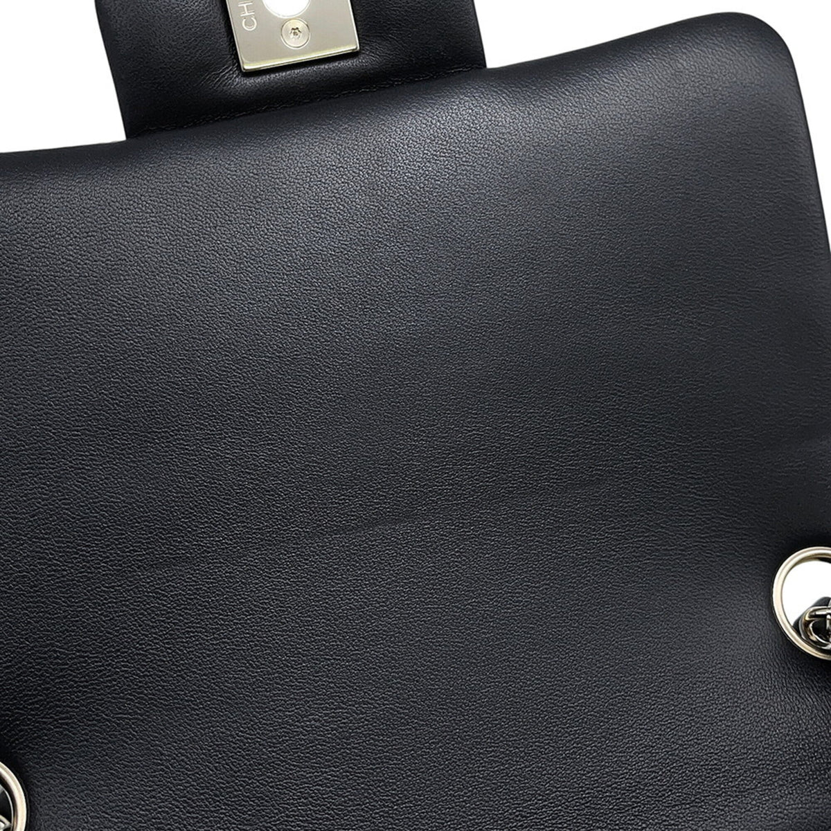 Chanel Black Leather Handbag Shoulder Bag (Pre-Owned)