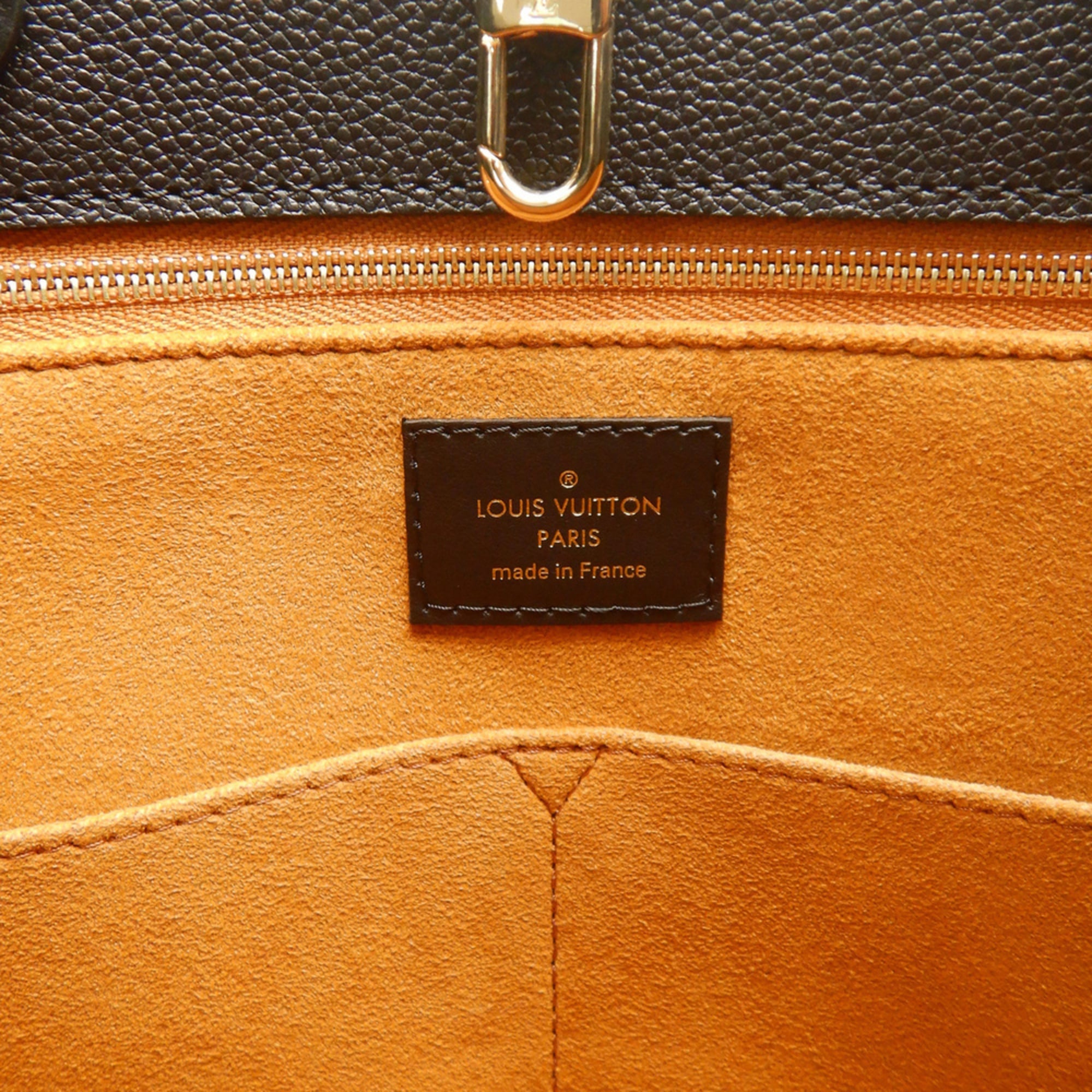 Louis Vuitton Noir Leather Tote Bag (Pre-Owned)