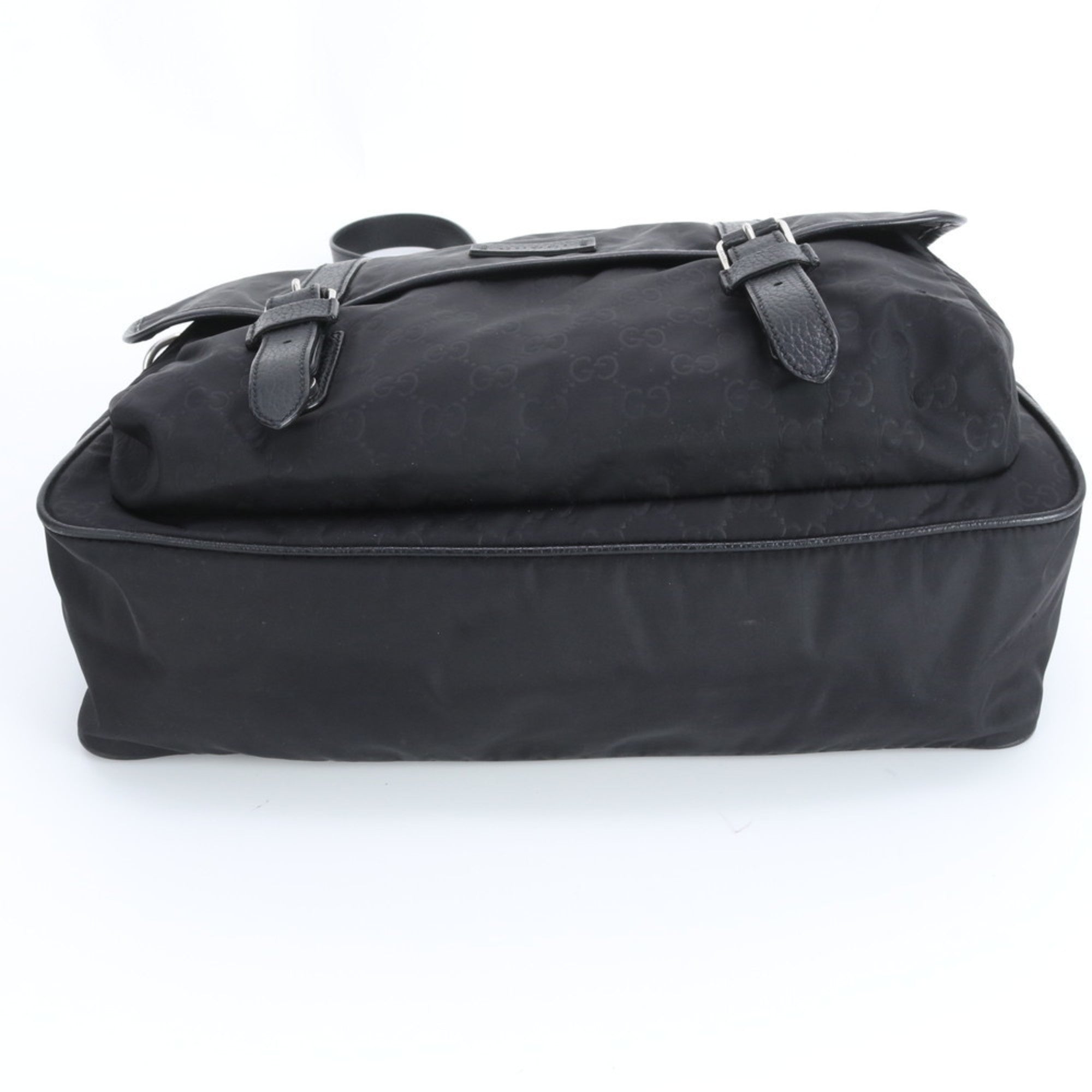 Gucci Black Nylon Leather Shoulder Bag (Pre-Owned)