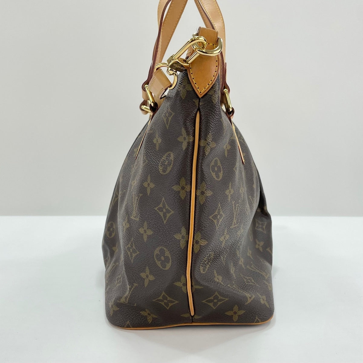 Louis Vuitton Brown Handbag (Pre-Owned)