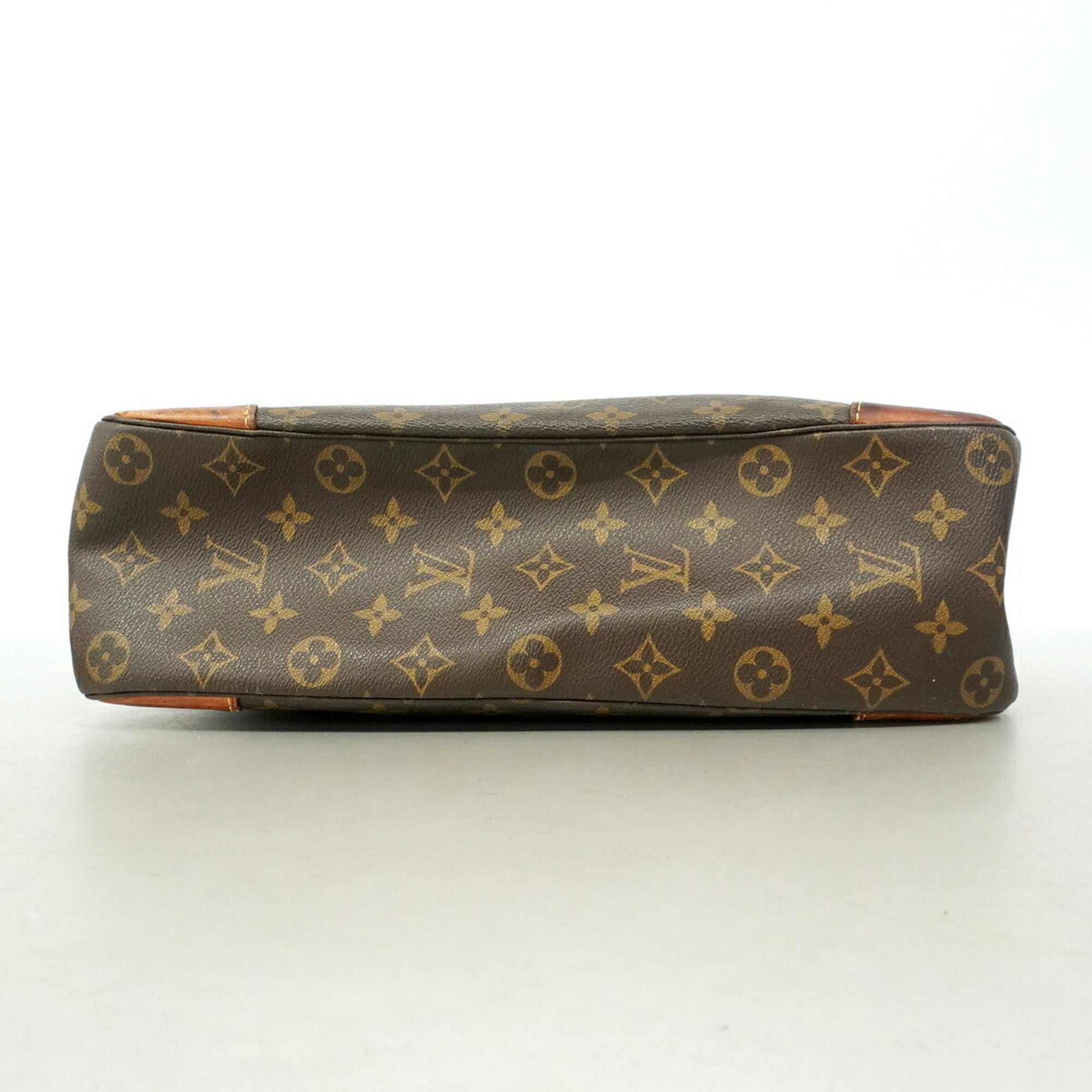 Louis Vuitton Brown Shoulder Bag (Pre-Owned)