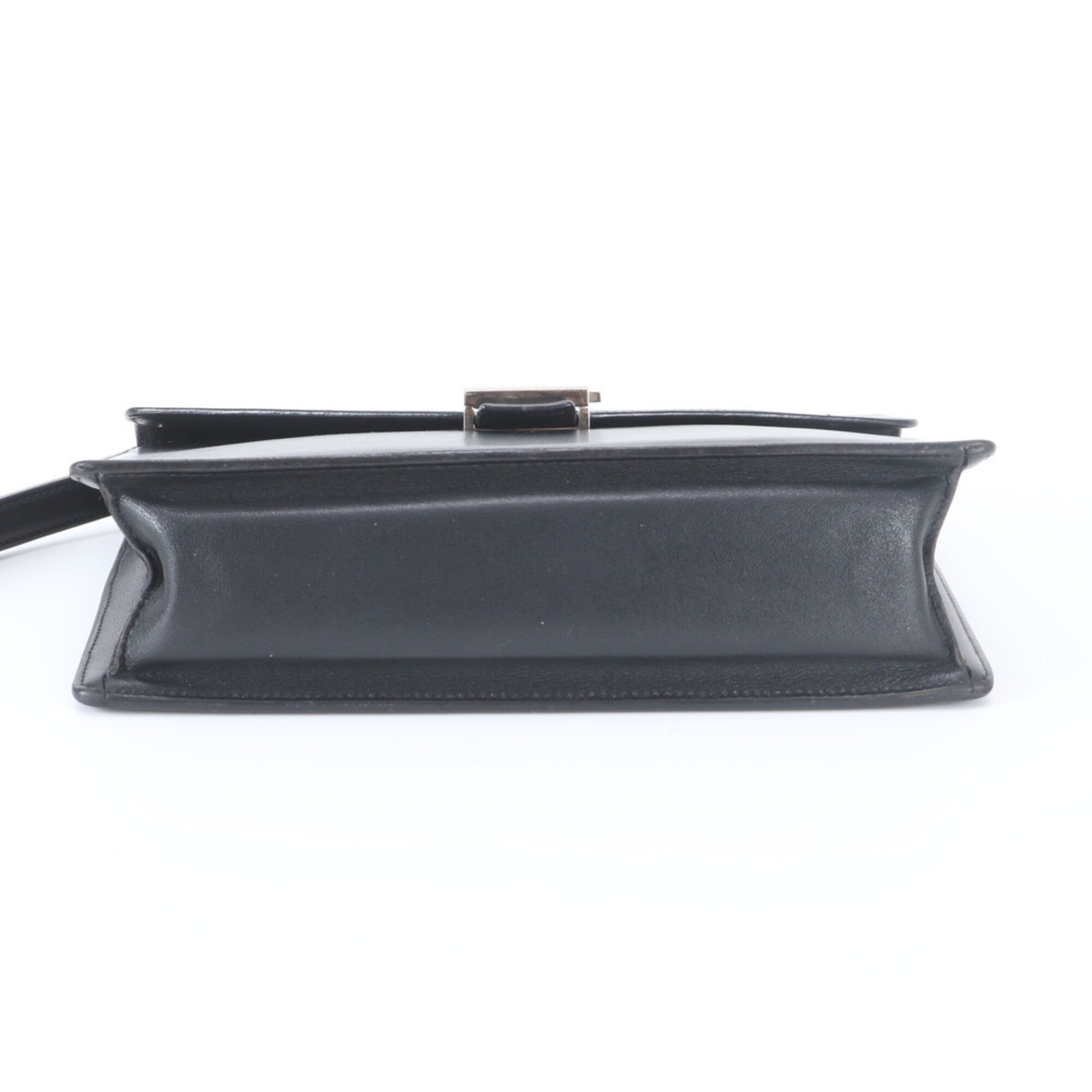 Loewe Black Leather Handbag (Pre-Owned)