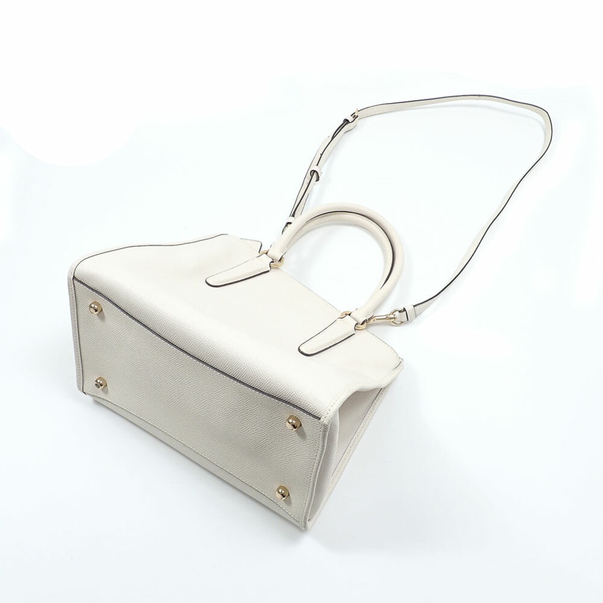 Coach White Leather Handbag (Pre-Owned)