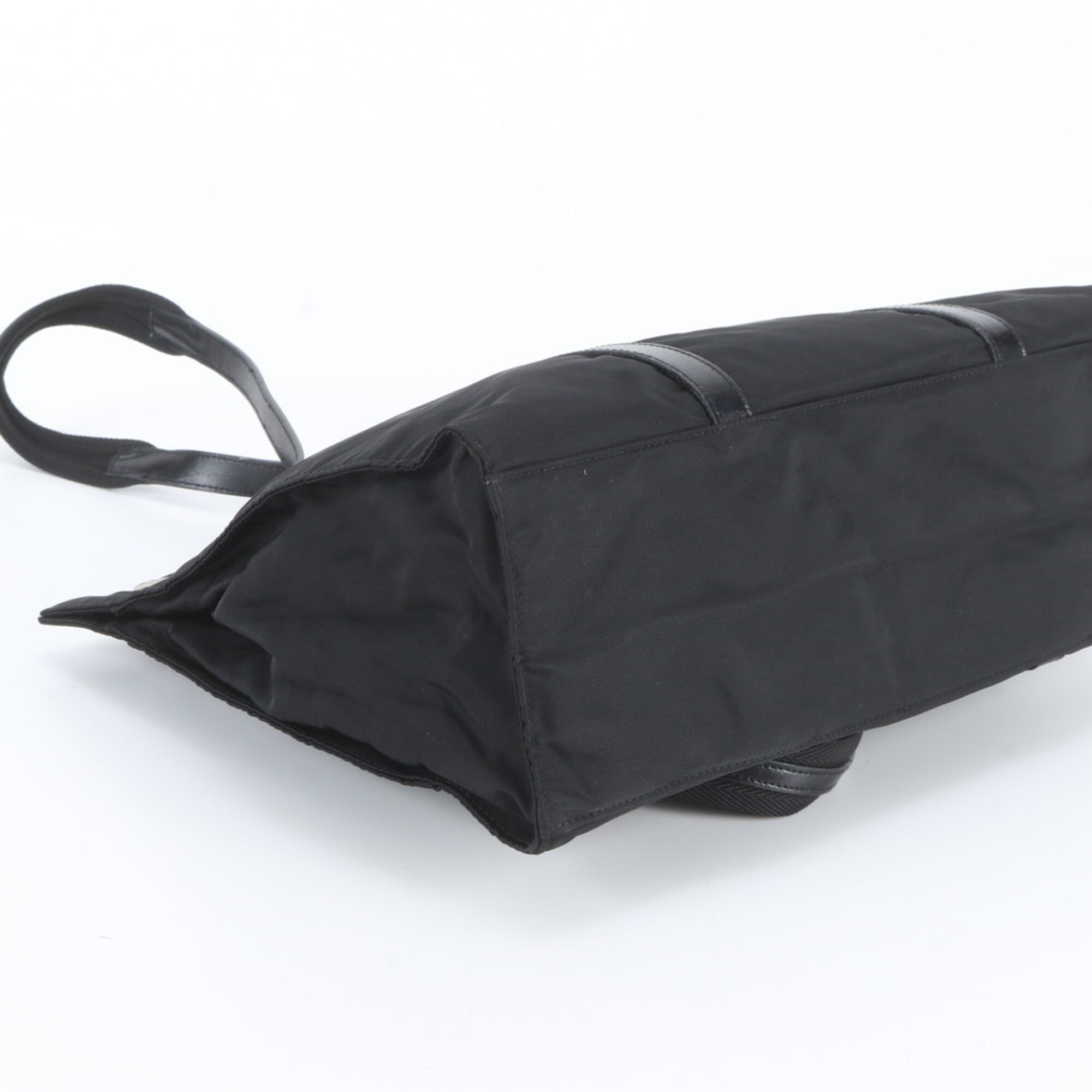 Prada Black Leather Nylon Shoulder Bag Tote Bag (Pre-Owned)
