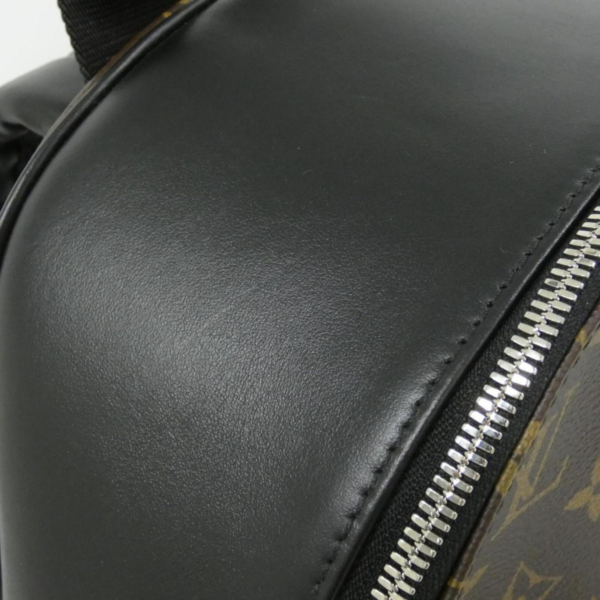 Louis Vuitton Marron Coated Canvas Backpack (Pre-Owned)